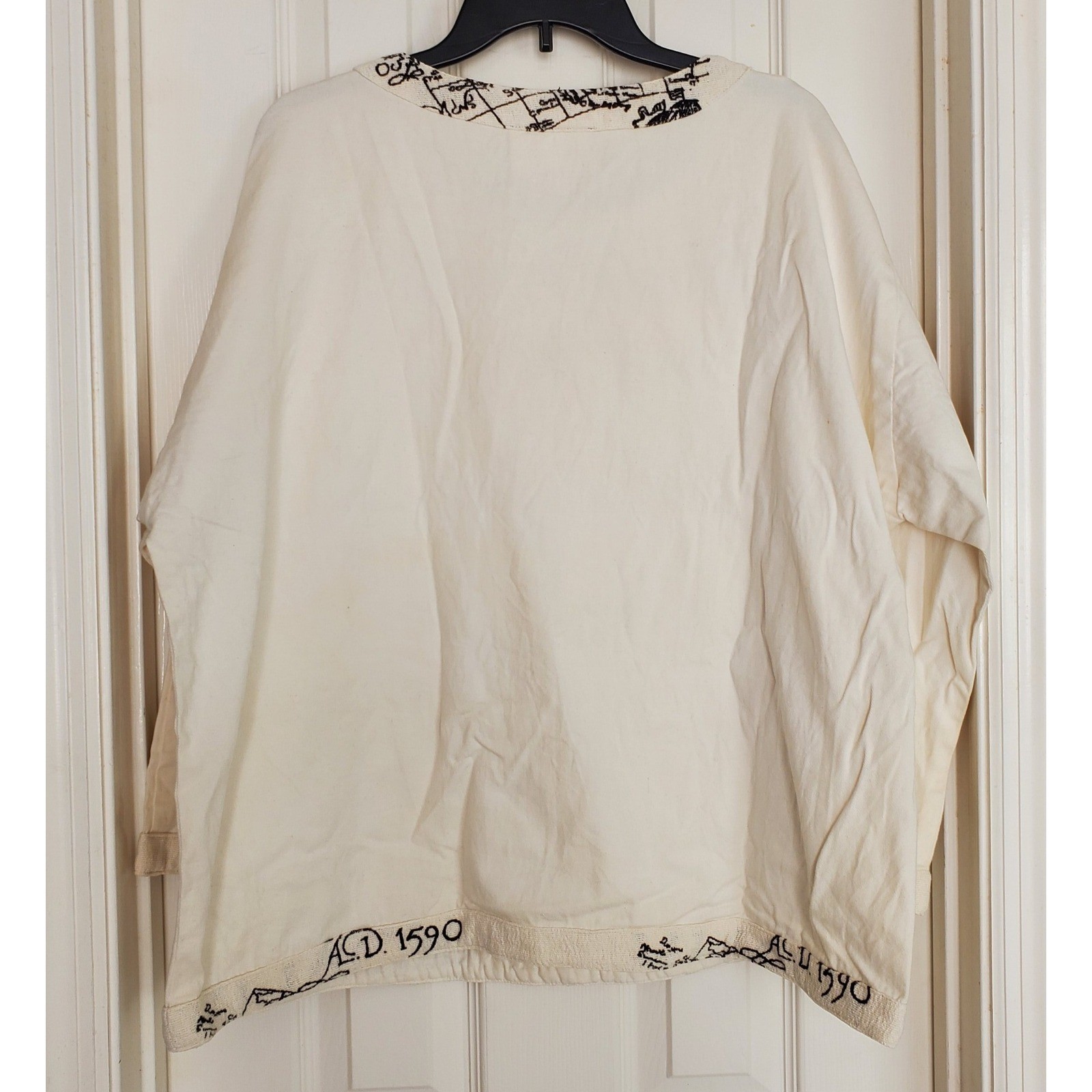Ashro Africa AD 1590 Map Graphic Long Sleeve Cotton Top Cream Mens Medium gallery