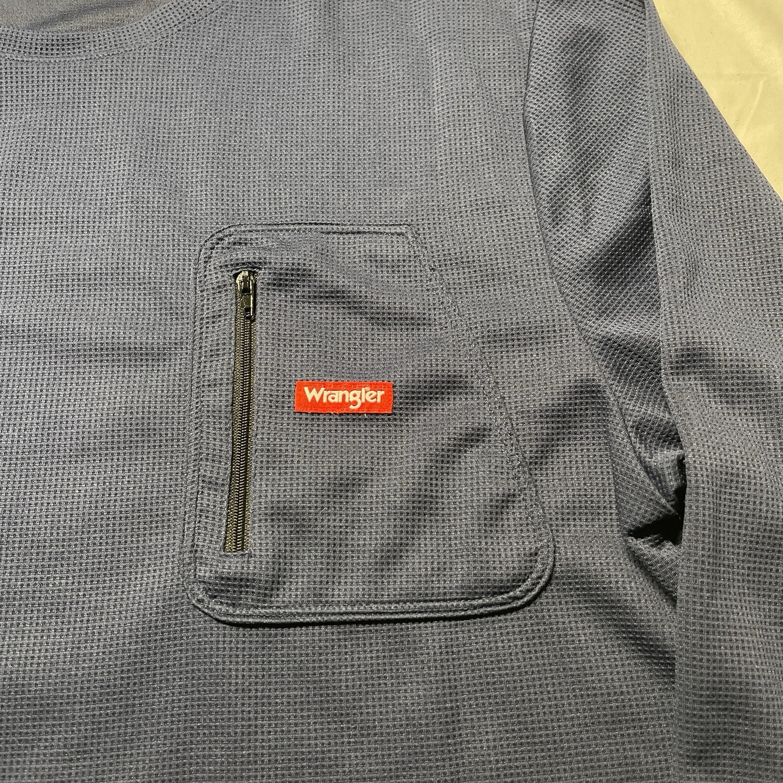 Wrangler Workwear Base Layer T-Shirt Mens XL Blue Zip Pocket Thermal Long Sleeve gallery