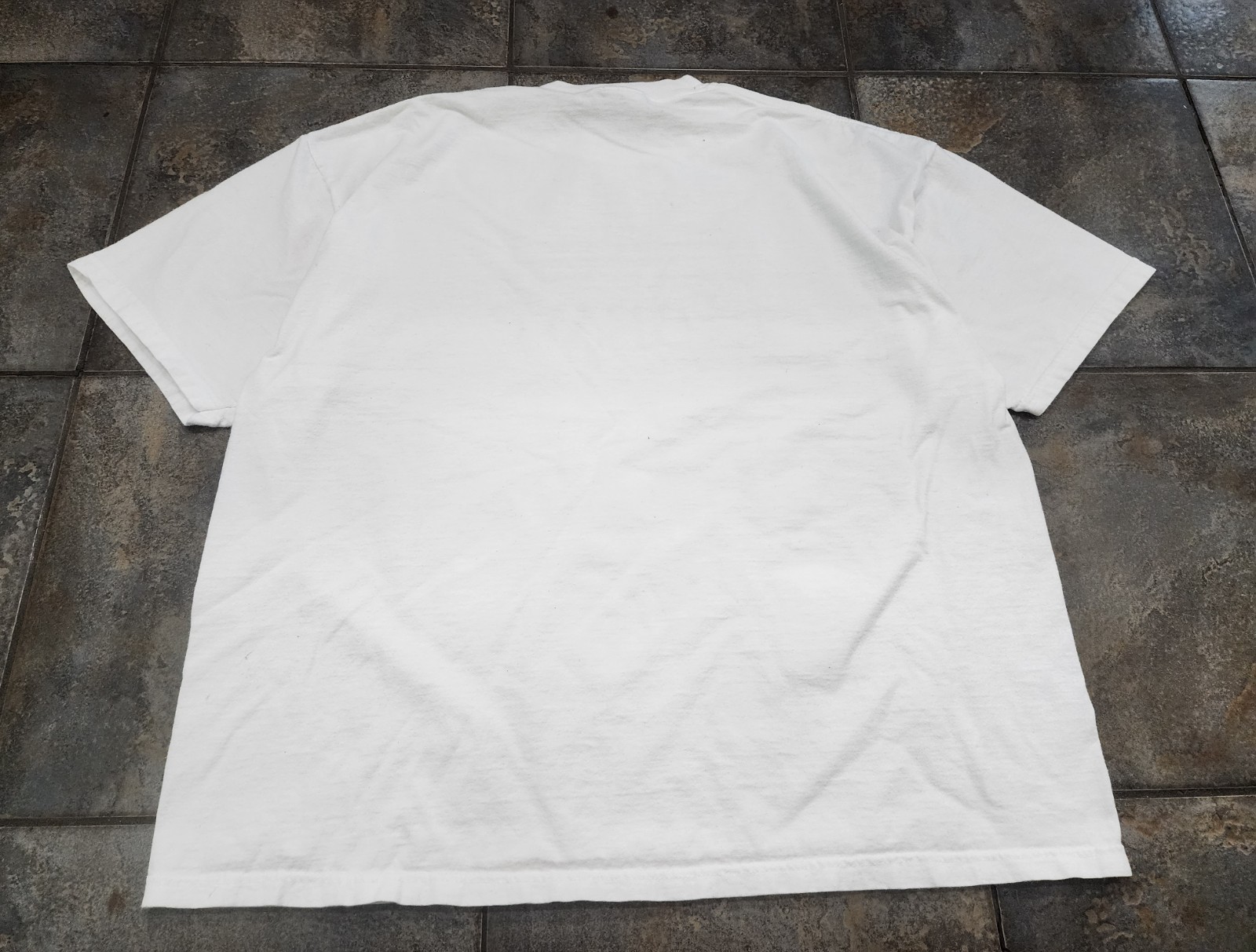 Vintage 90s Jerzees Men's XL Making Art Makes You Brave Quote White T Shirt gallery