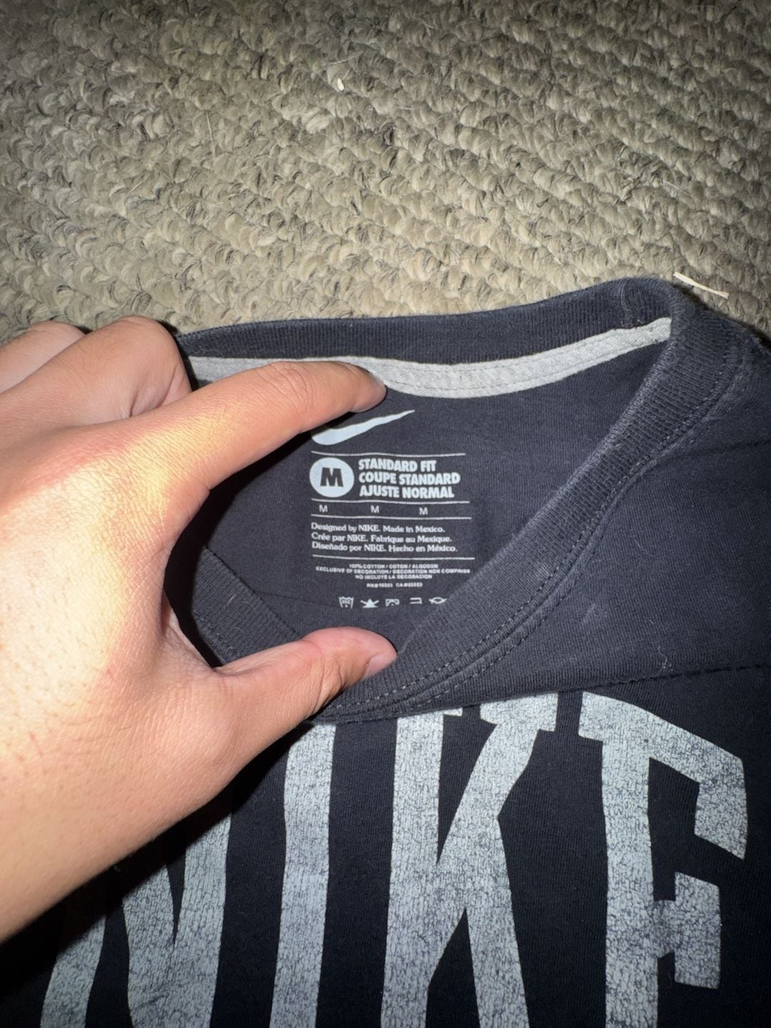 Nike 1-72 Varsity Graphic T-Shirt Navy Blue Men's Size Medium gallery