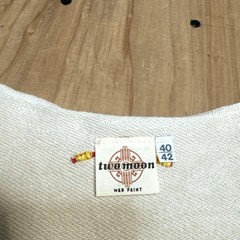 Two Moon Skipper Neck V-Neck Short Sleeve Sweatshirt Beige M 40/42