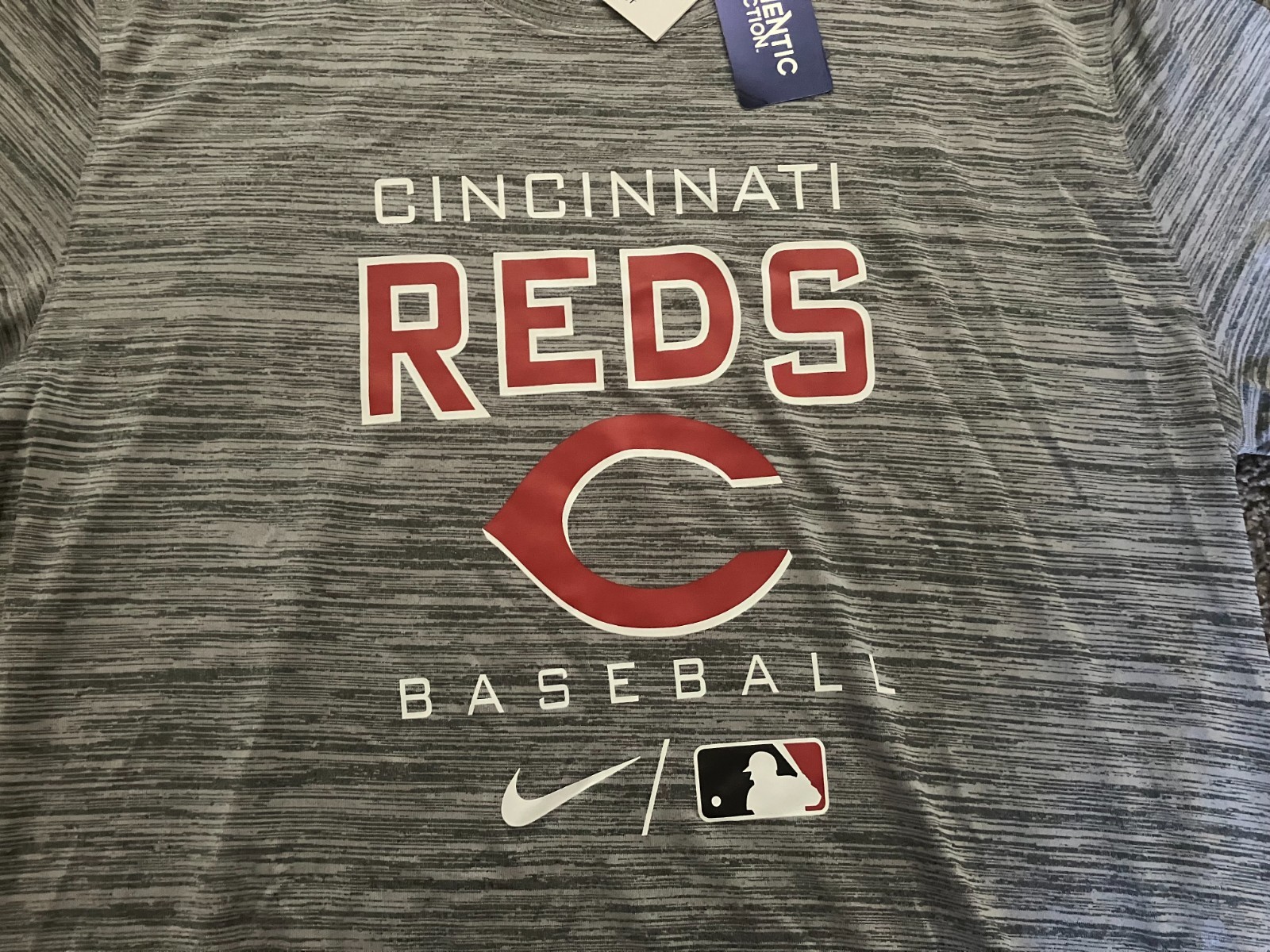Cincinnati Reds Nike Grey Dri-Fit MLB Baseball Shirt - Size Men's Medium gallery
