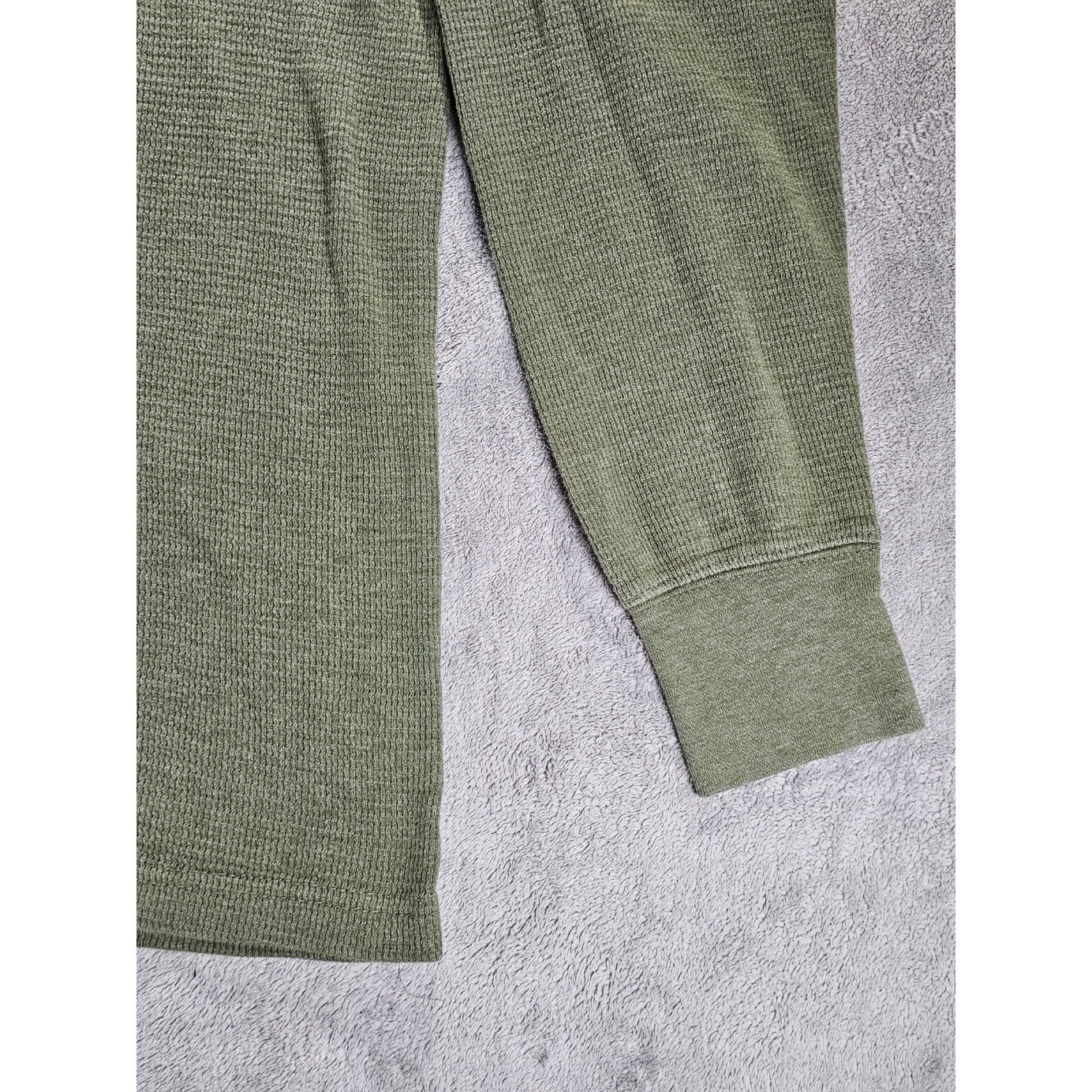 Realtree Mens Waffle Knit Thermal Henley Shirt Olive Green Long Sleeve Medium gallery