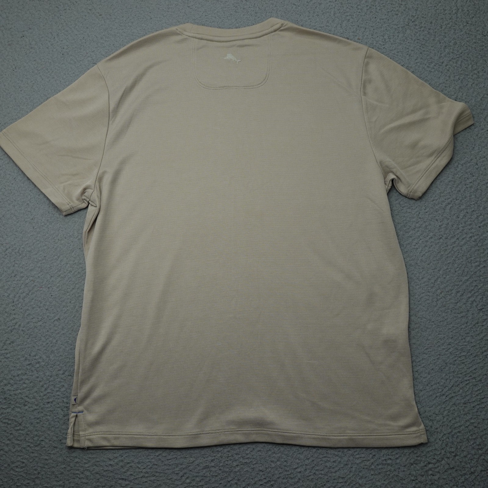 Tommy Bahama T-Shirt Mens Medium SS Beige Twill New Bali Skyline Logo $54 gallery