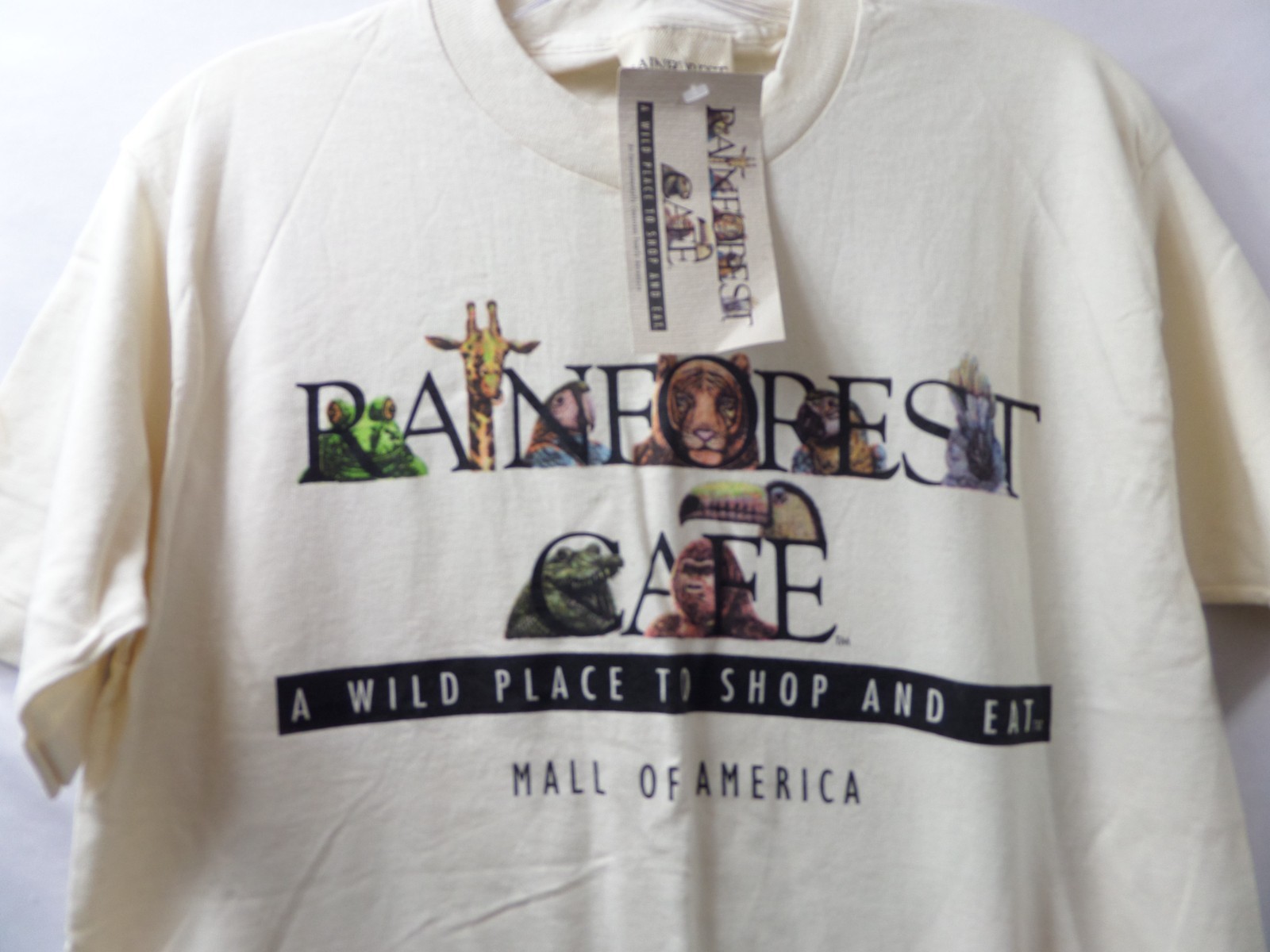 Rainforest Cafe Mall Of America T-Shirt - Size M gallery