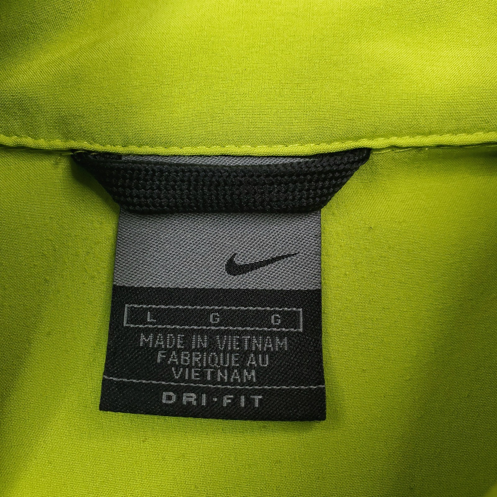 Nike Half Zip Pullover Mens Large Green Running Athletic Top Reflective Dri Fit gallery