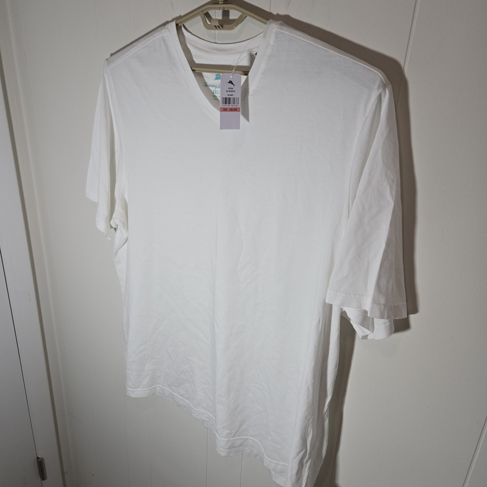 NWT TOMMY BAHAMA White Bali Skyline 100% Supima Cotton T-shirt 3XL V Neck gallery