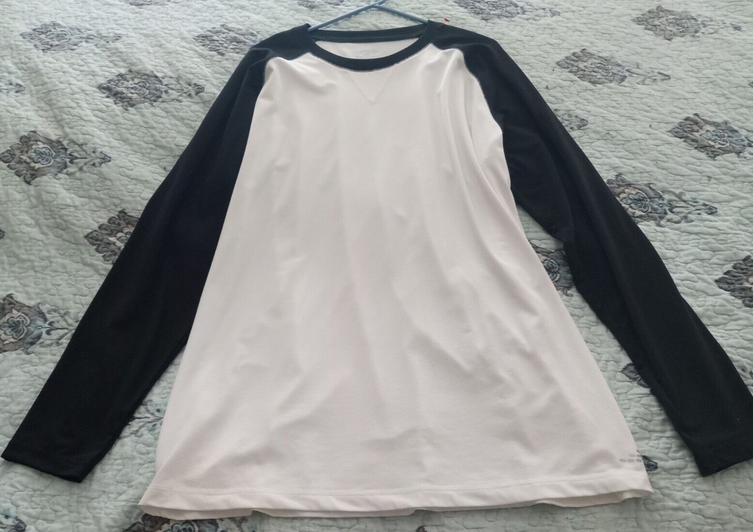 BCG Mens Shirt XXL Long Sleeve White Crew Neck Black Sleeves