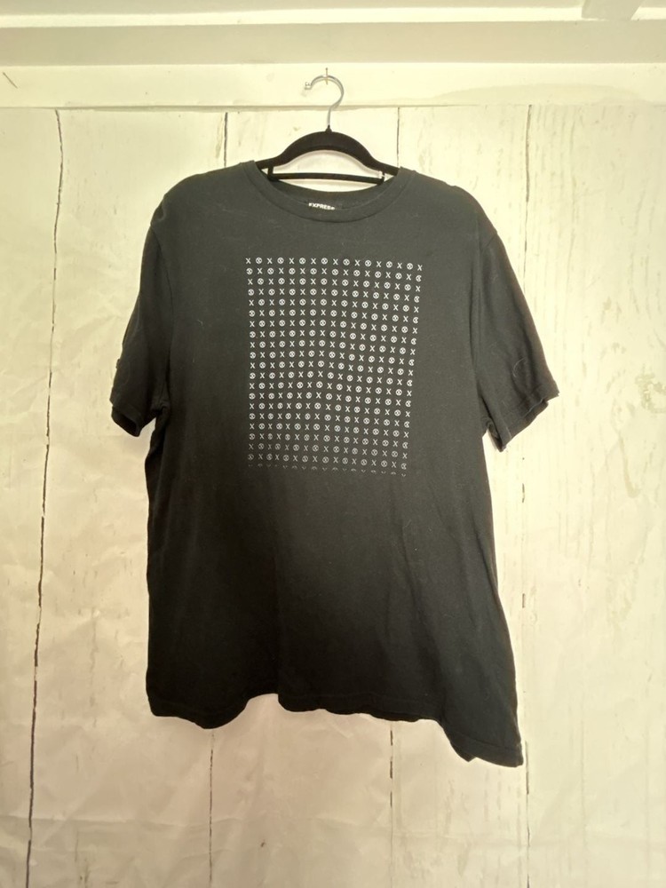 Express Men’s Black Graphic Grid Motif Short Sleeve T-Shirt