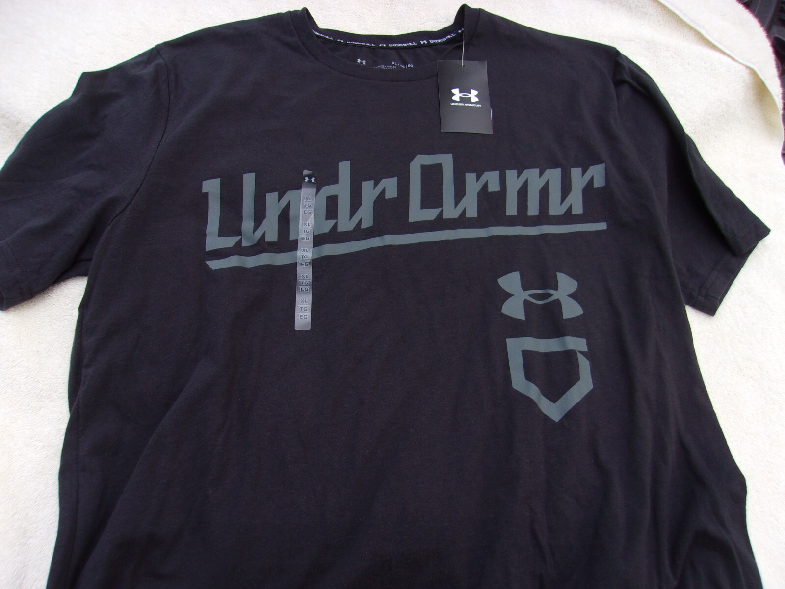 NWT Under Armour loose fit T, men's M - XXL, black, baseball, cotton blend gallery