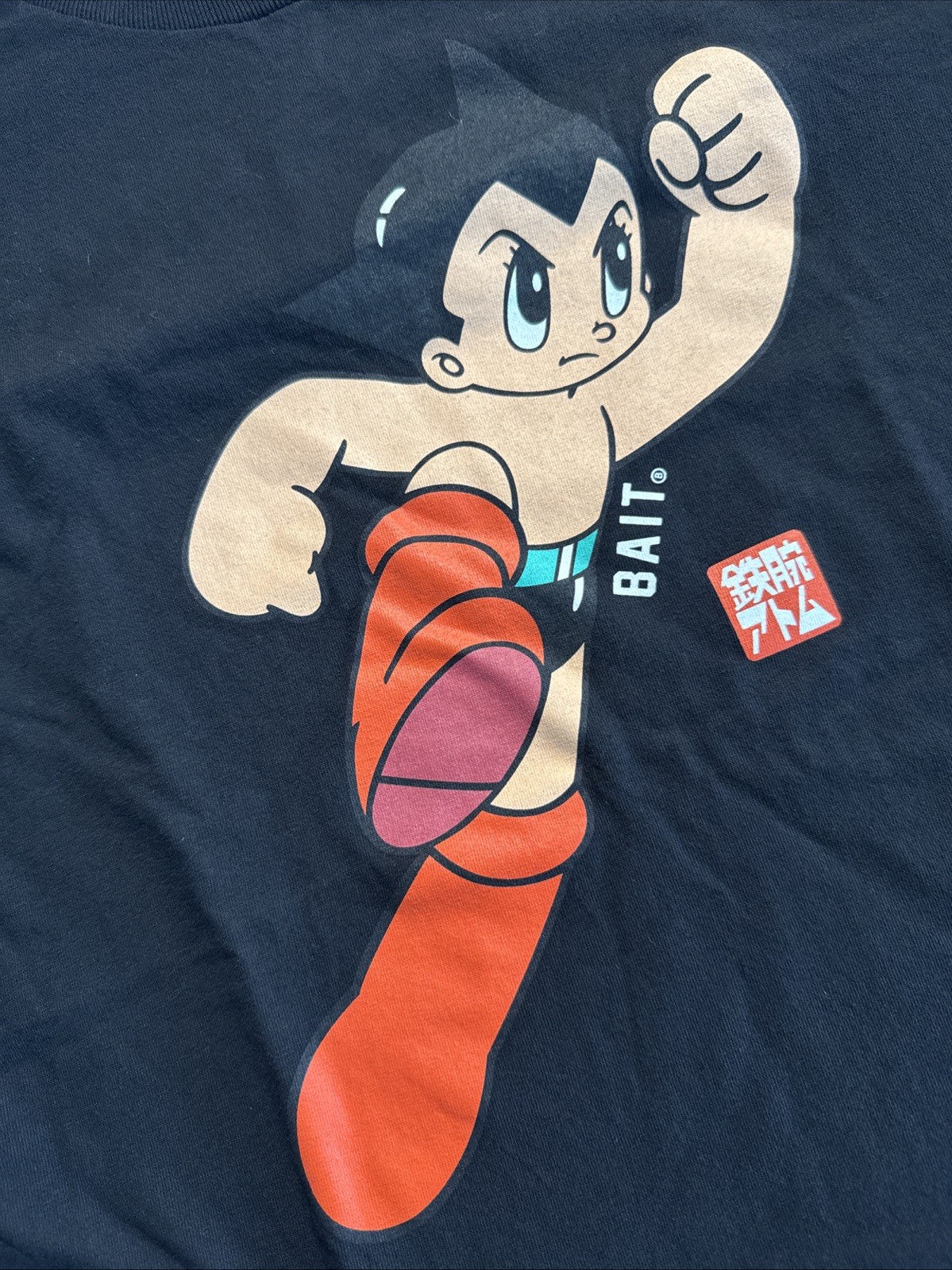 Astro Boy x Bait Anime Graphic Tee -Medium gallery