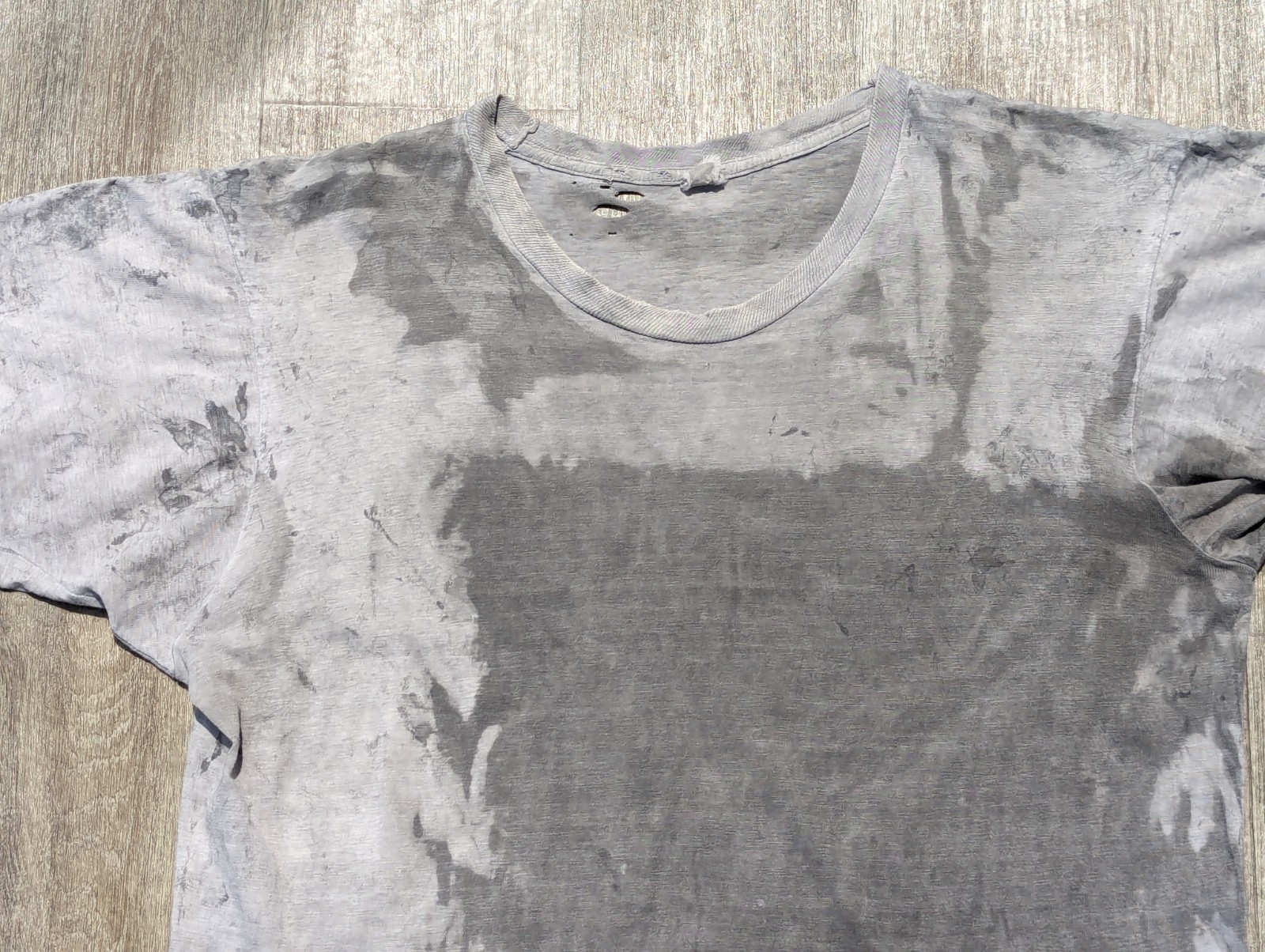 Vintage 70s 80s Thrashed Single Stitched T Shirt Paint Splatter Abstract M 20x26 gallery