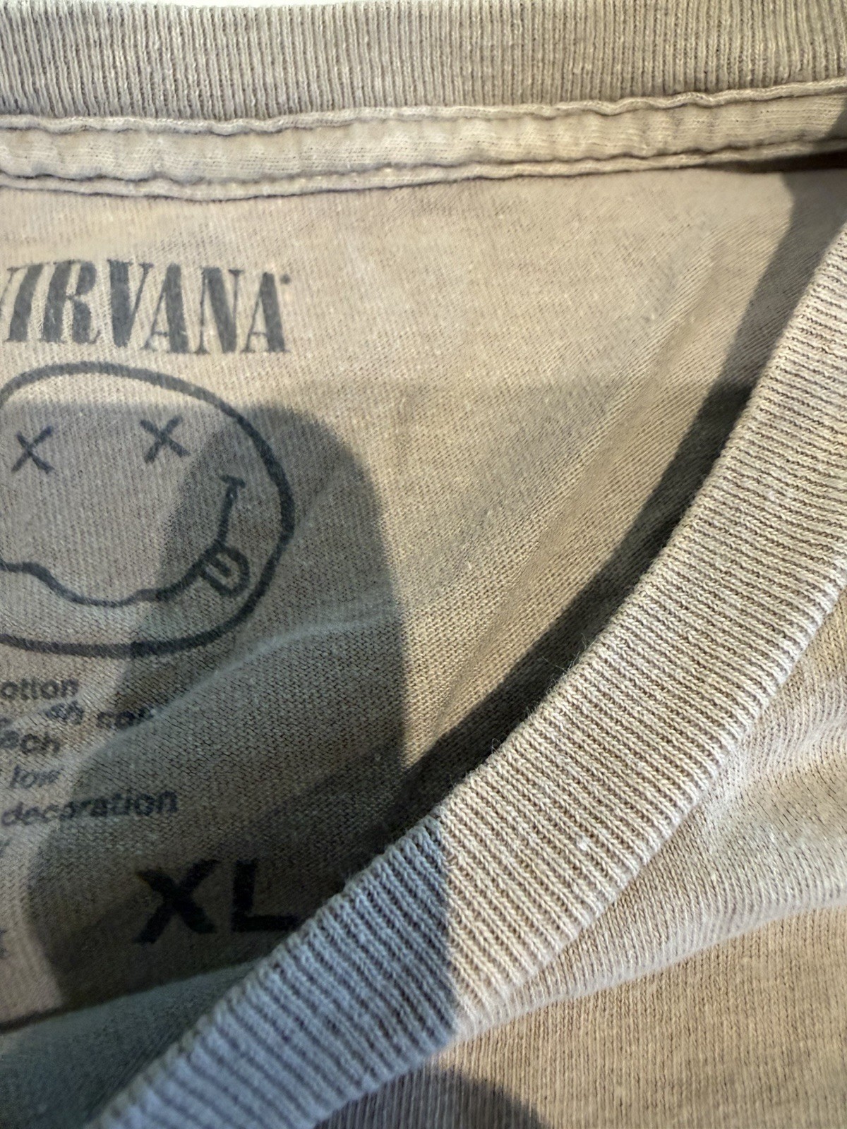 Nirvana Graphic T-Shirt Smiley Face Band Tee Distressed Gray CL gallery