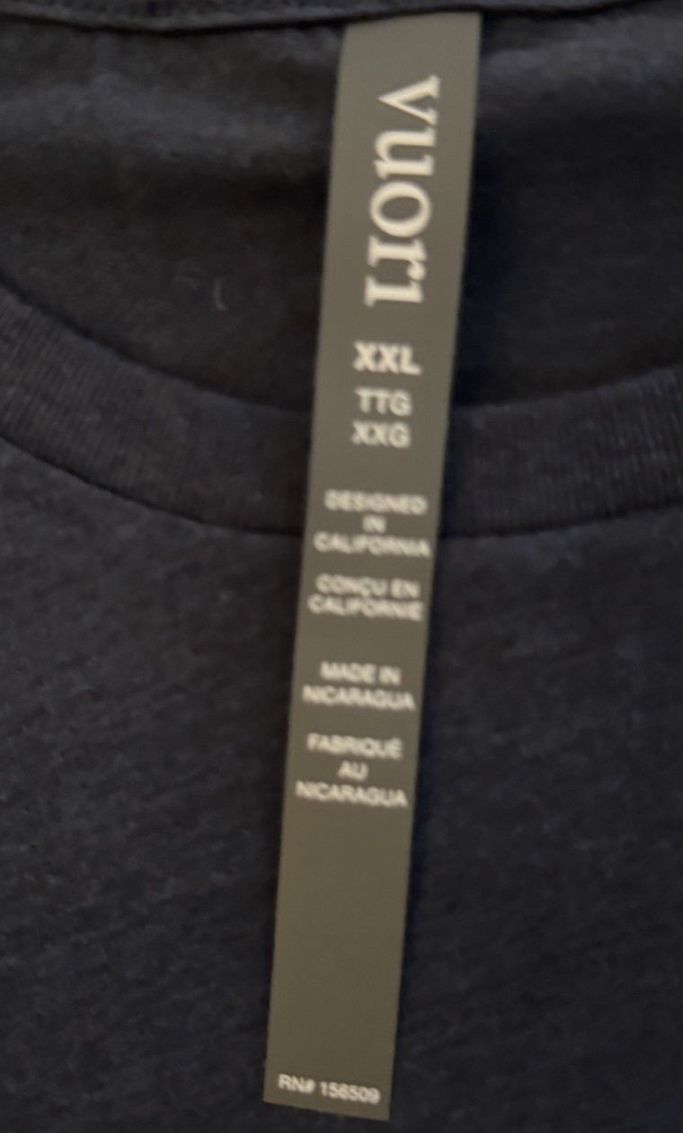 VUORI V1 WORDMARK LOGO MEN’S TEE NAVY COLOR SIZE XXL NWT gallery