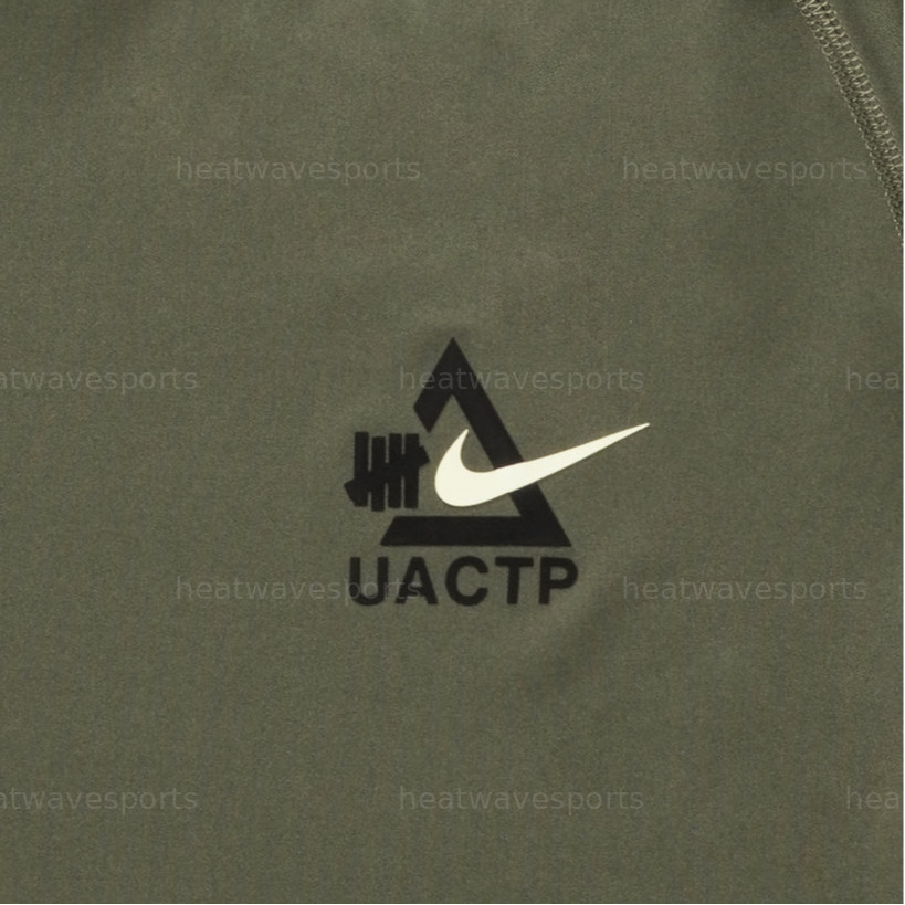 Nike T Shirts Men's Green Crew Neck Moderate IQ7360-222 New Sizes gallery