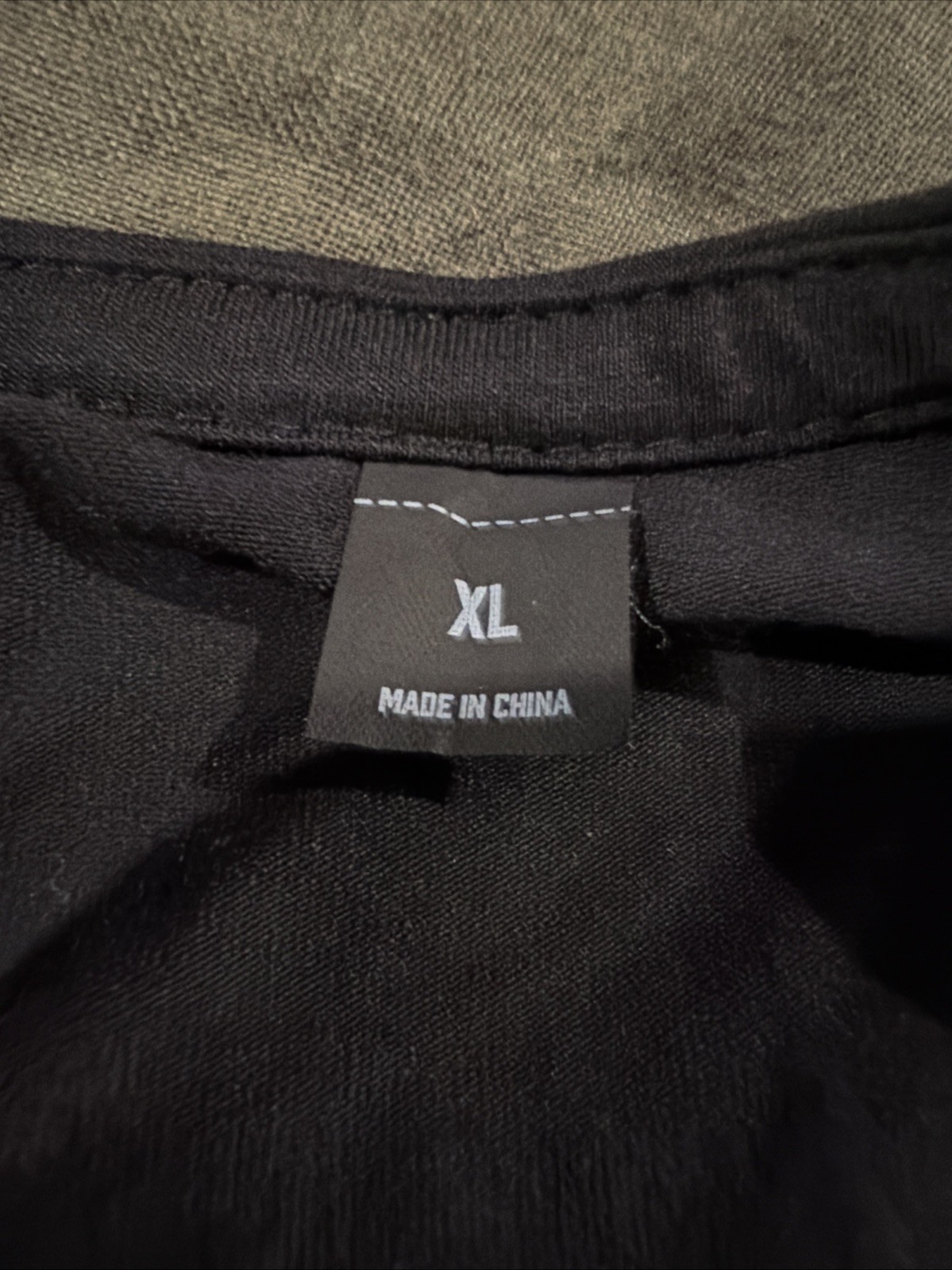 NWOT Cuts AO Men's XL Long Sleeve Crew Curve-Hem Black Tee- $64 Retail! gallery