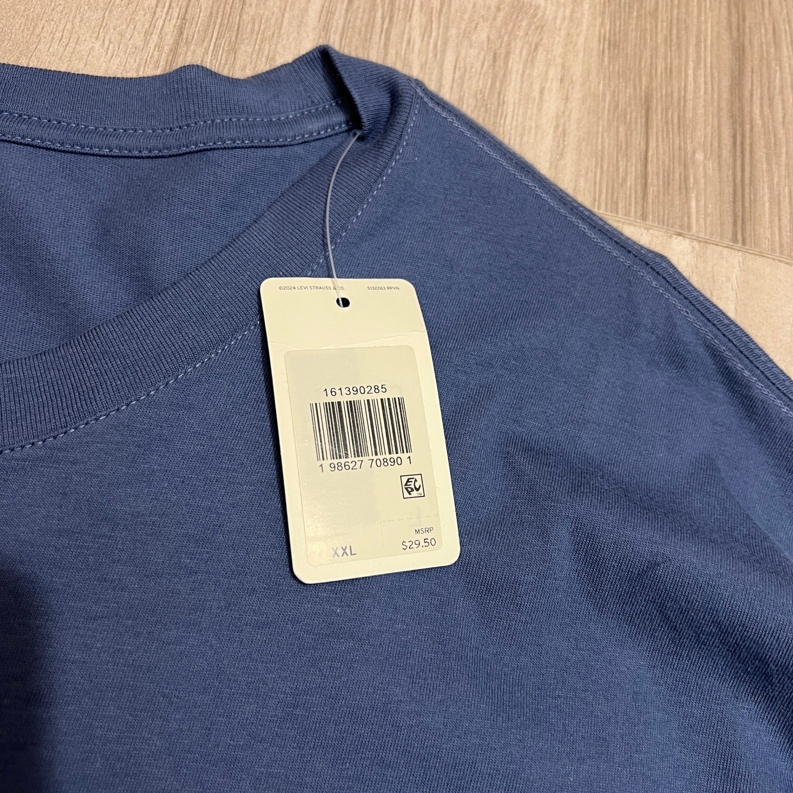 Levi's Men's Size 2XL Long Sleeve Tee Blue Western Graphic Cowboy Mesa Relaxed gallery
