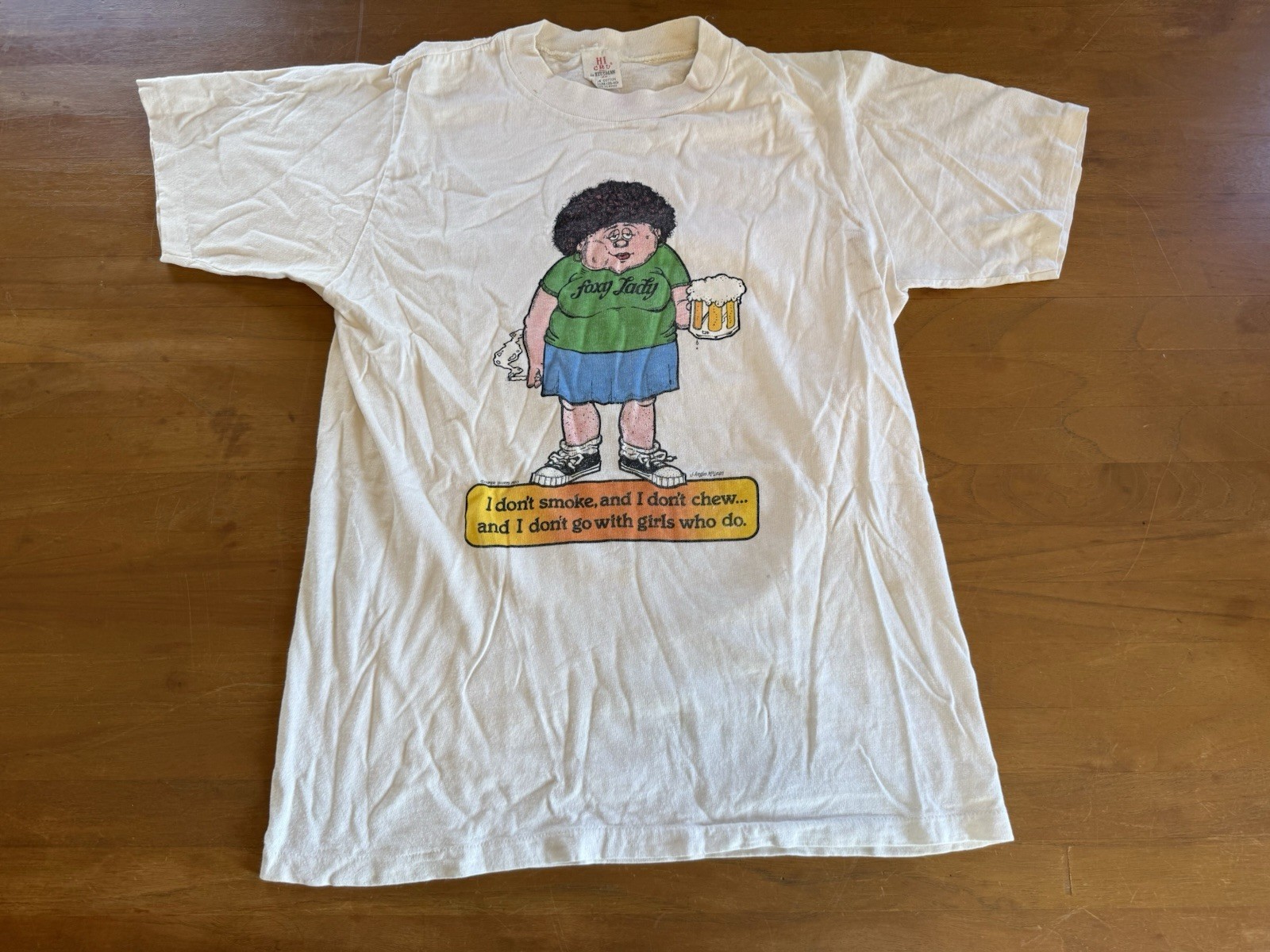 Foxy Lady Smoke Drink Chew Lesbian Vintage 1980 80s Parody T-Shirt Medium