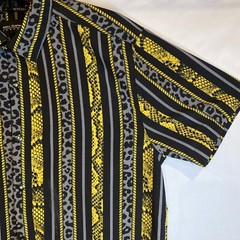 Stretch Drill Clothing Animal Print Mens Dress Shirt Black Yellow Grey Size M