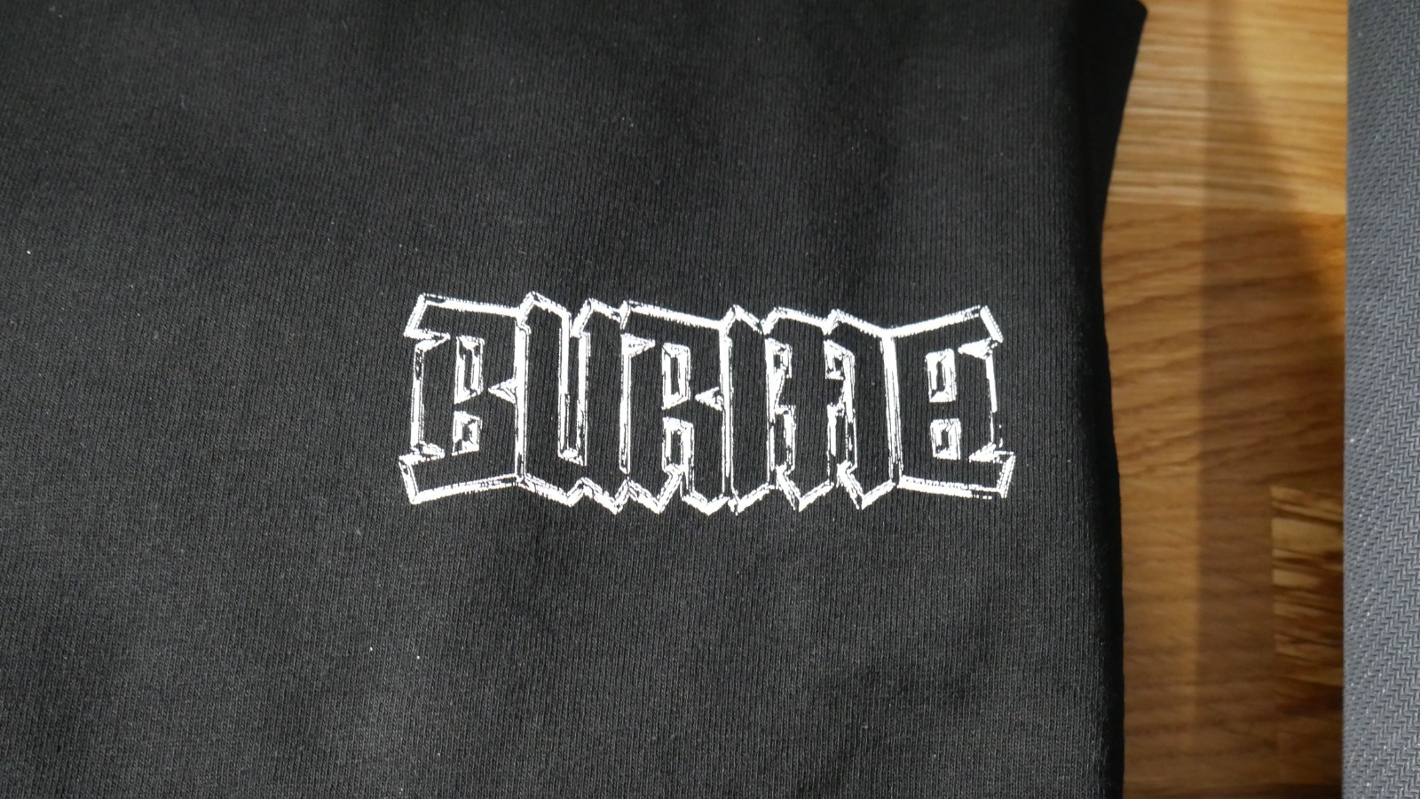 Burma MFG Streetwear Black T Shirt Chrome Logo | Black | XXL | Authentic gallery
