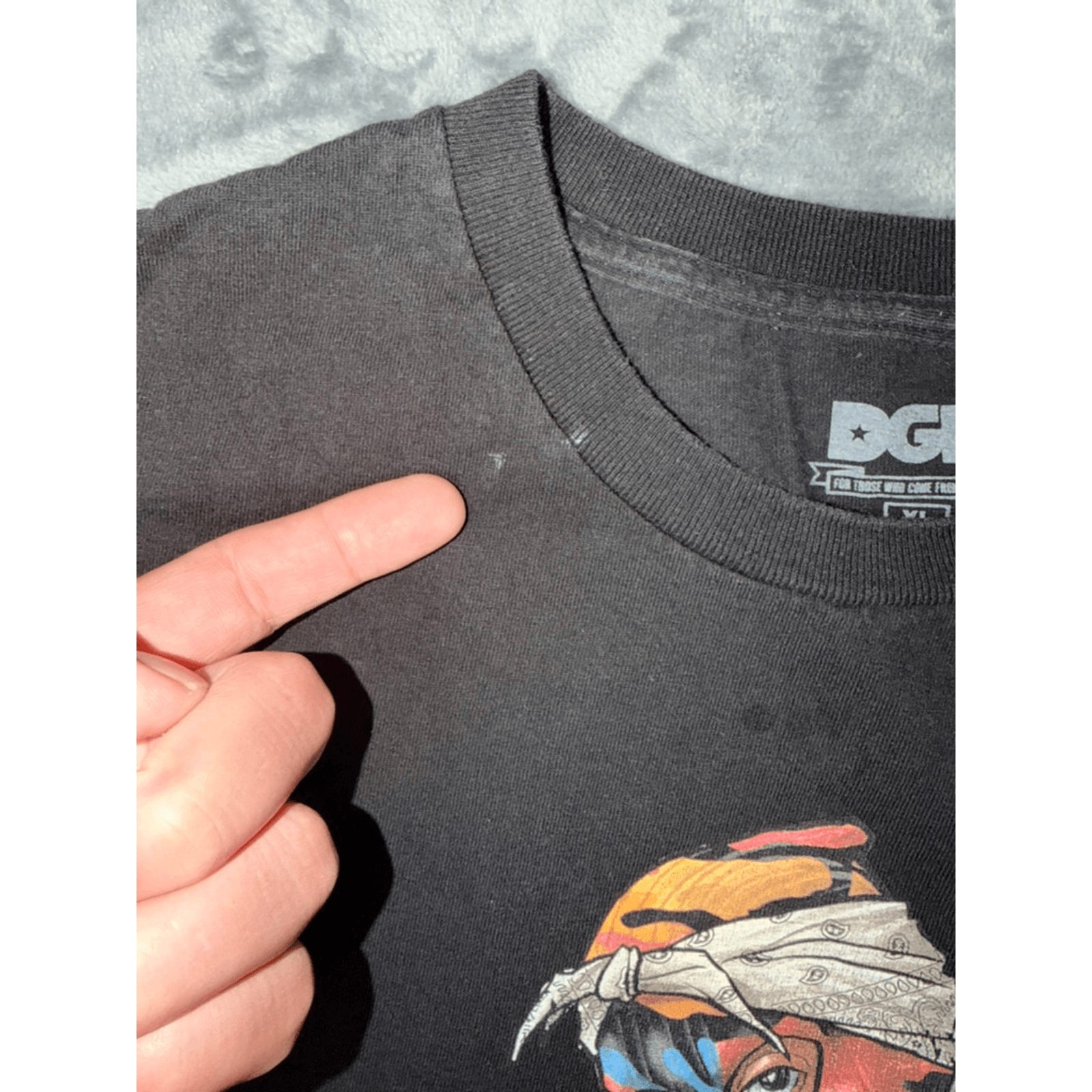 DGK Mens Graphic T-Shirt XL Black Praying Hands Skate Streetwear Short Sleeve gallery