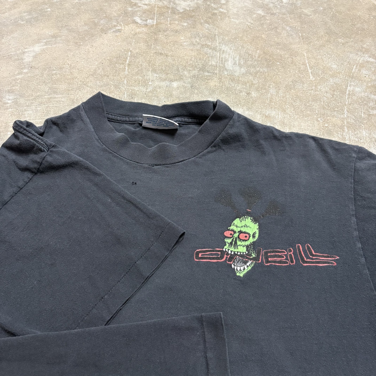 RARE O'Neill Skull Graphic Men's Black T-Shirt Size XL Vintage 80s Skater Grunge gallery
