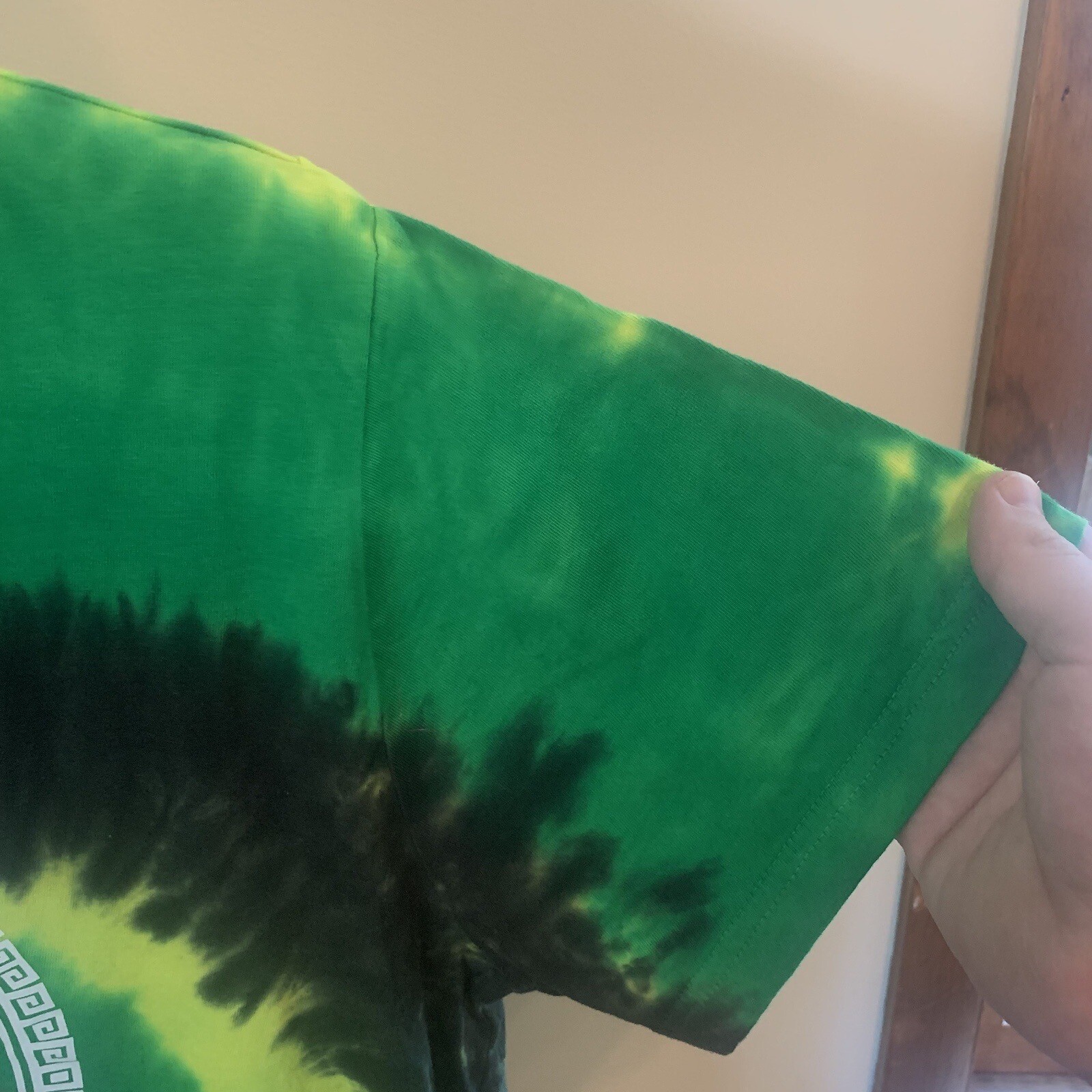 NWT Show Off Clothing Jamaica Good Vibes Only Tie Dye T Shirt Size Large gallery
