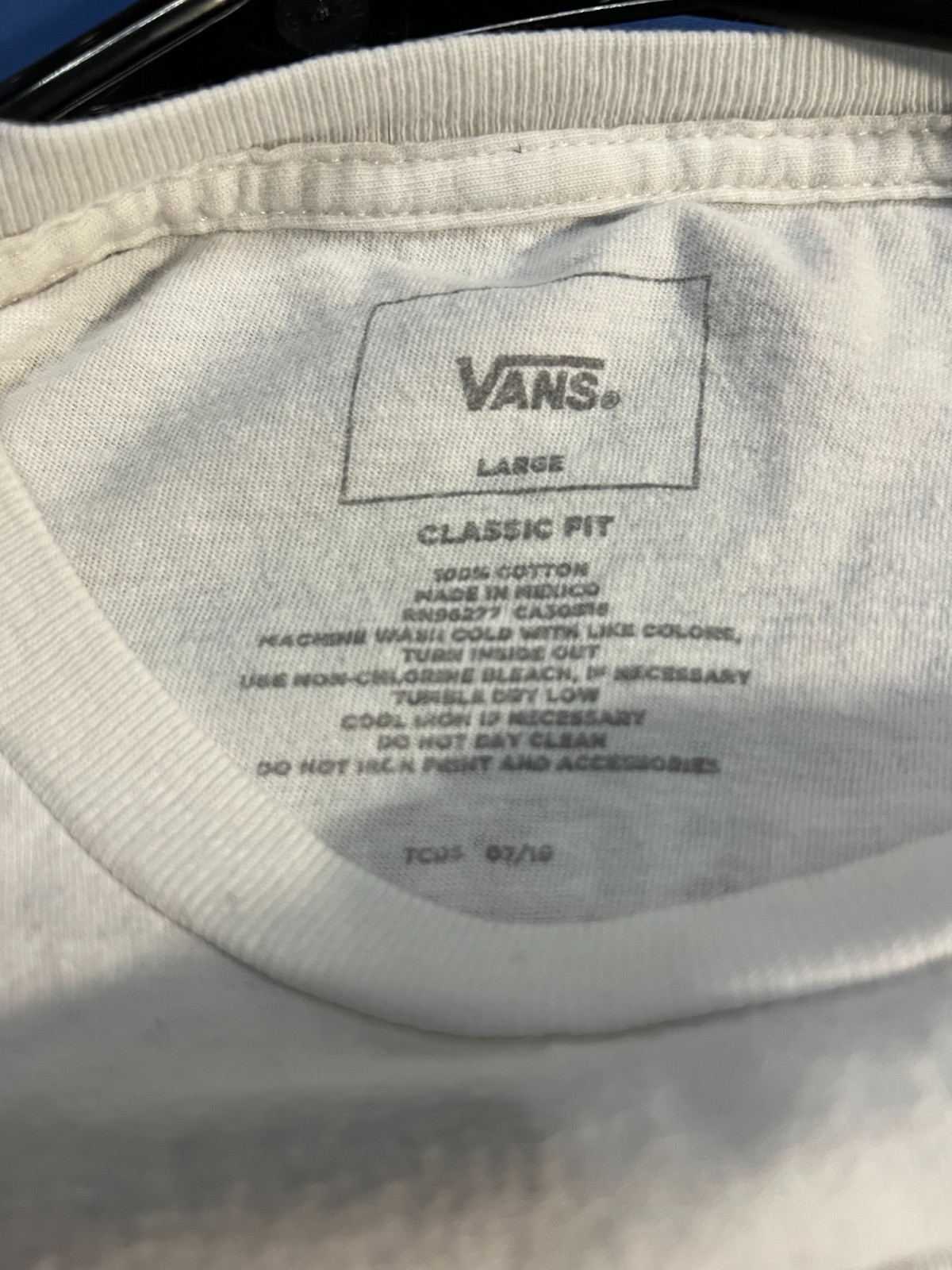 VANS "Off the Wall" White Adult Tee T-Shirt Front and Back Graphics SZ Large gallery