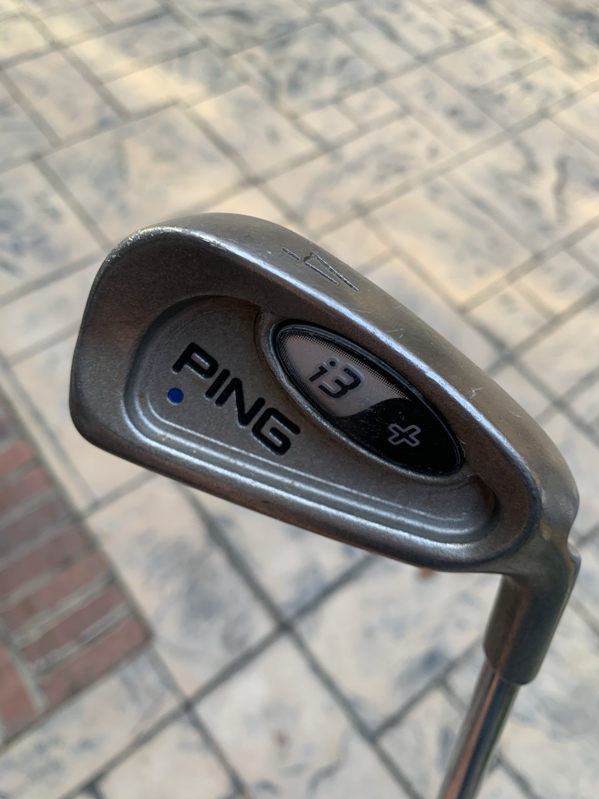 PIng i3+ 4 iron with factory steel – blue dot
