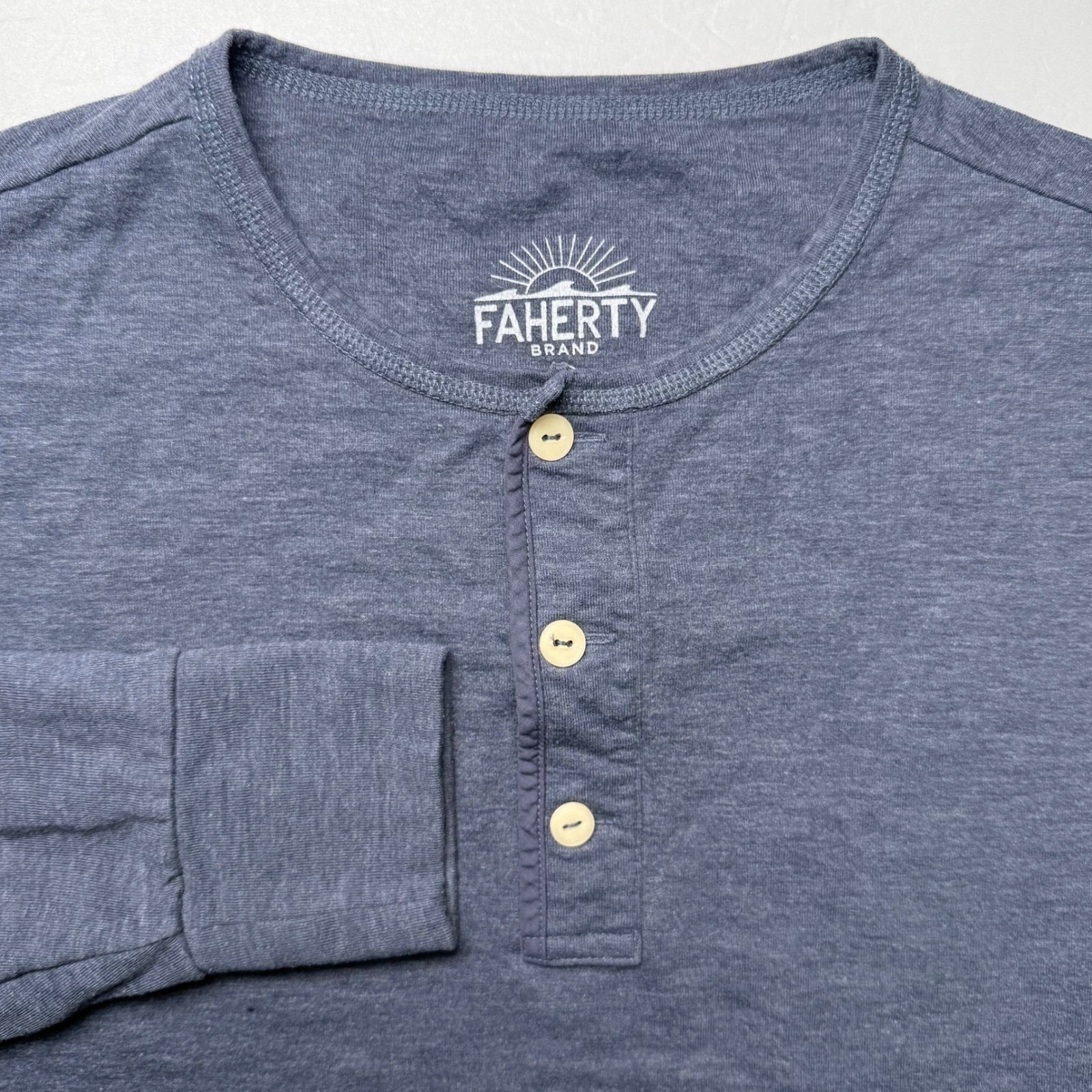 Faherty Henley Shirt Mens Small Heathered Blue Long Sleeve Jersey Casual Tee gallery