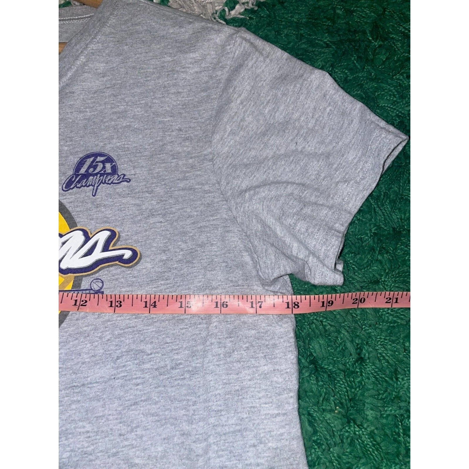2009 NBA Champions Los Angeles Lakers Shirt Gray Tee Adidas 2000s M Medium gallery