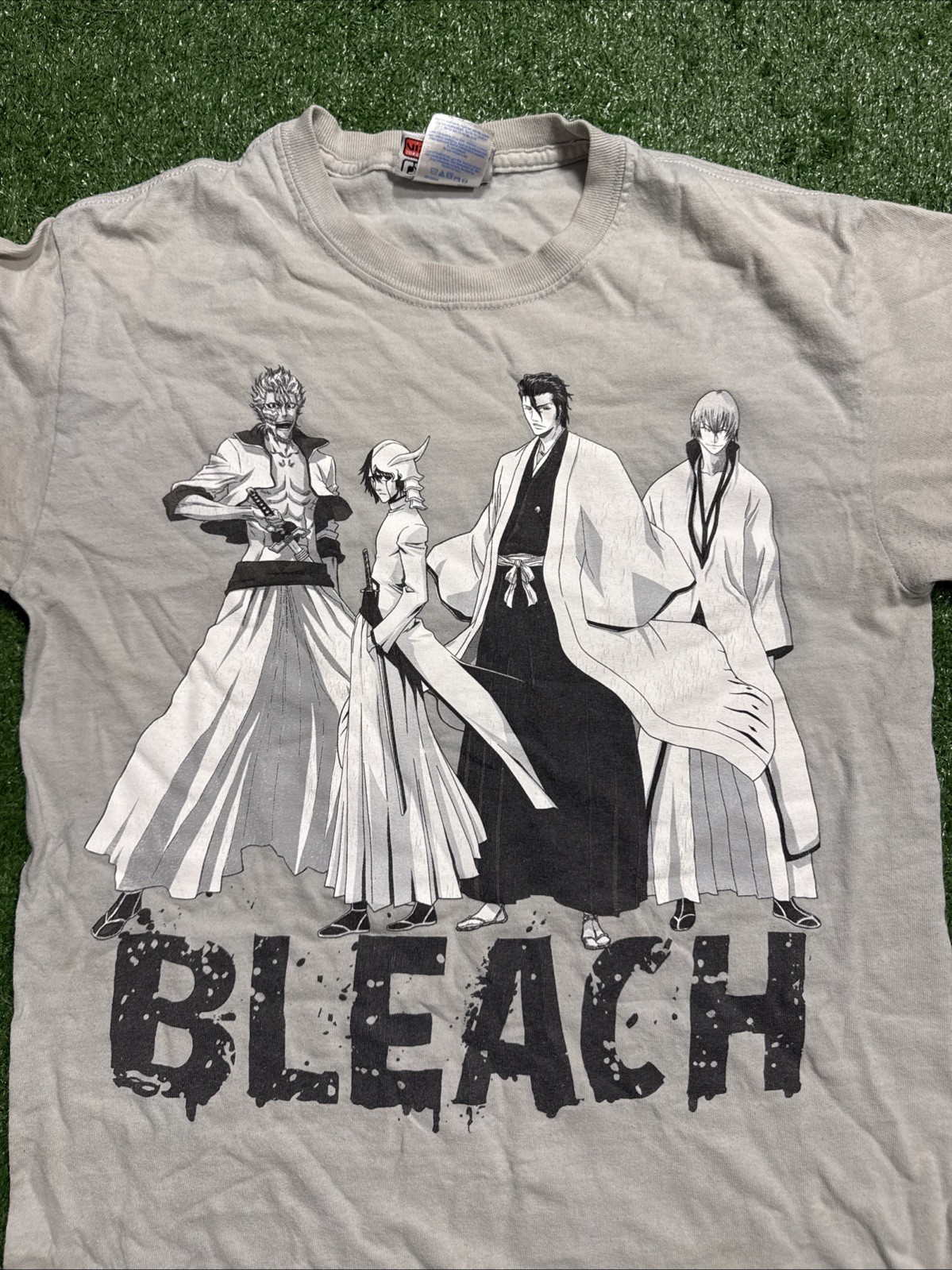 Vintage 2000s RIPPLE JUNCTION BLEACH ANIME T-SHIRT Size Small RARE gallery
