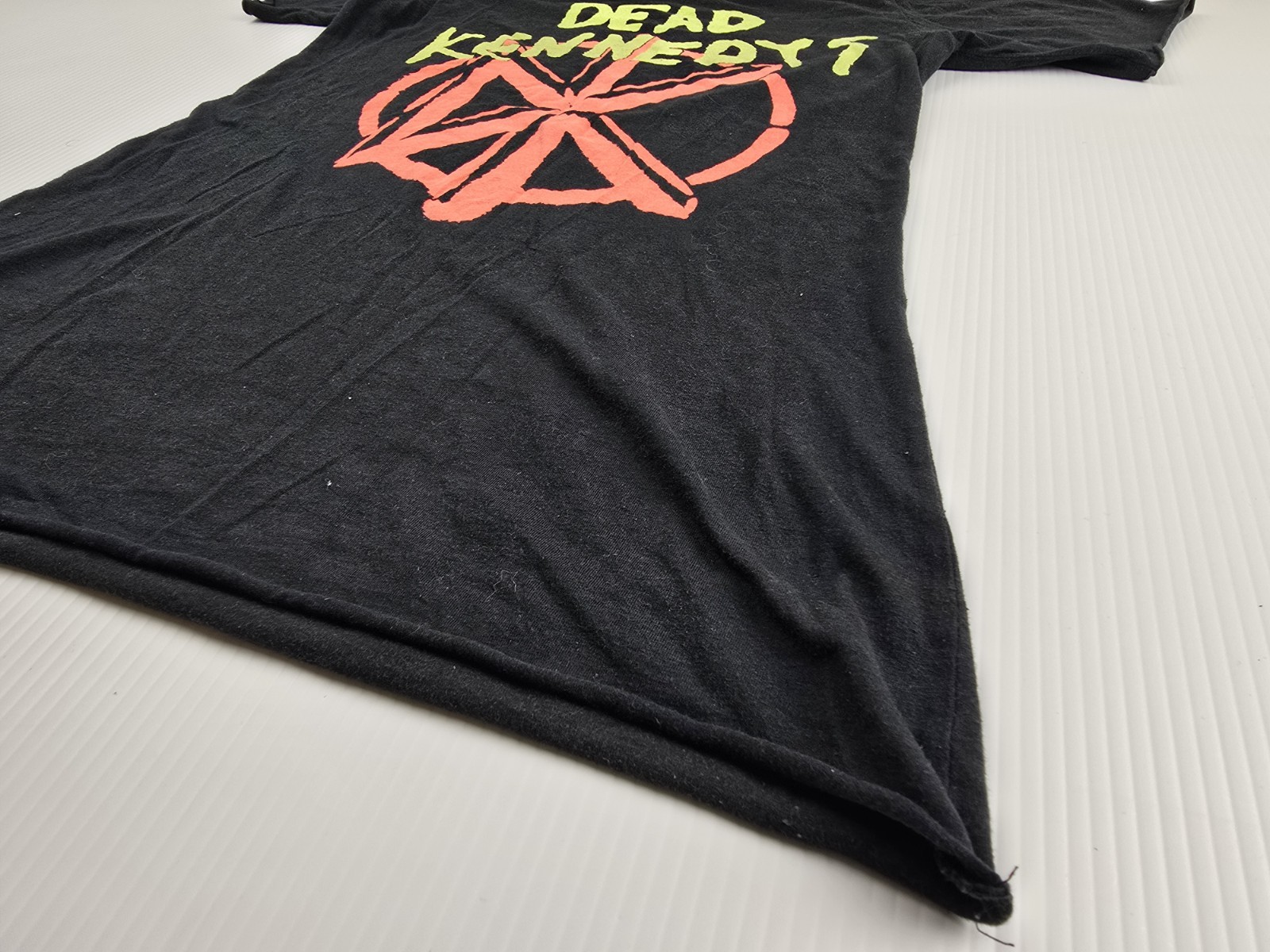 Vintage Dead Kennedys T-Shirt Glamhead Black Long Cut Made In USA Size XL gallery