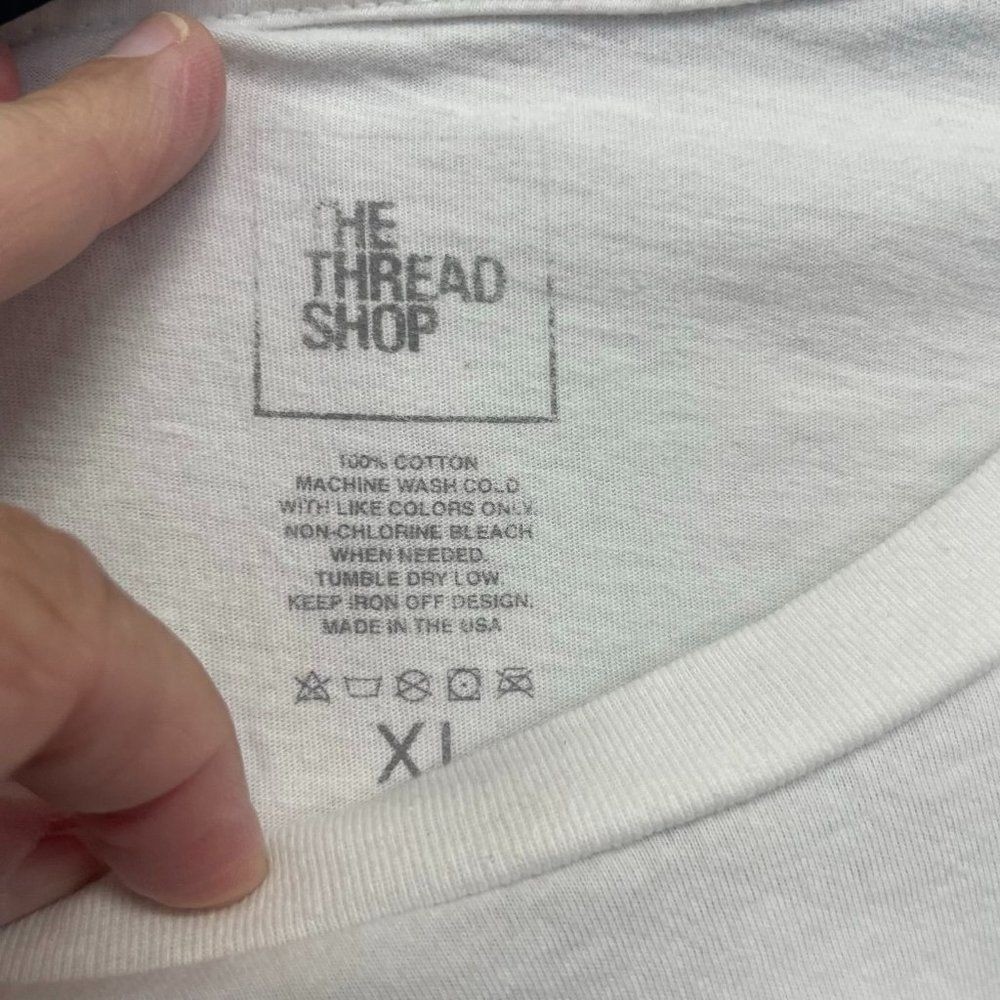 The Thread Shop Mens XL White Graphic Tour T-Shirt Self Confidence Psychedelic gallery