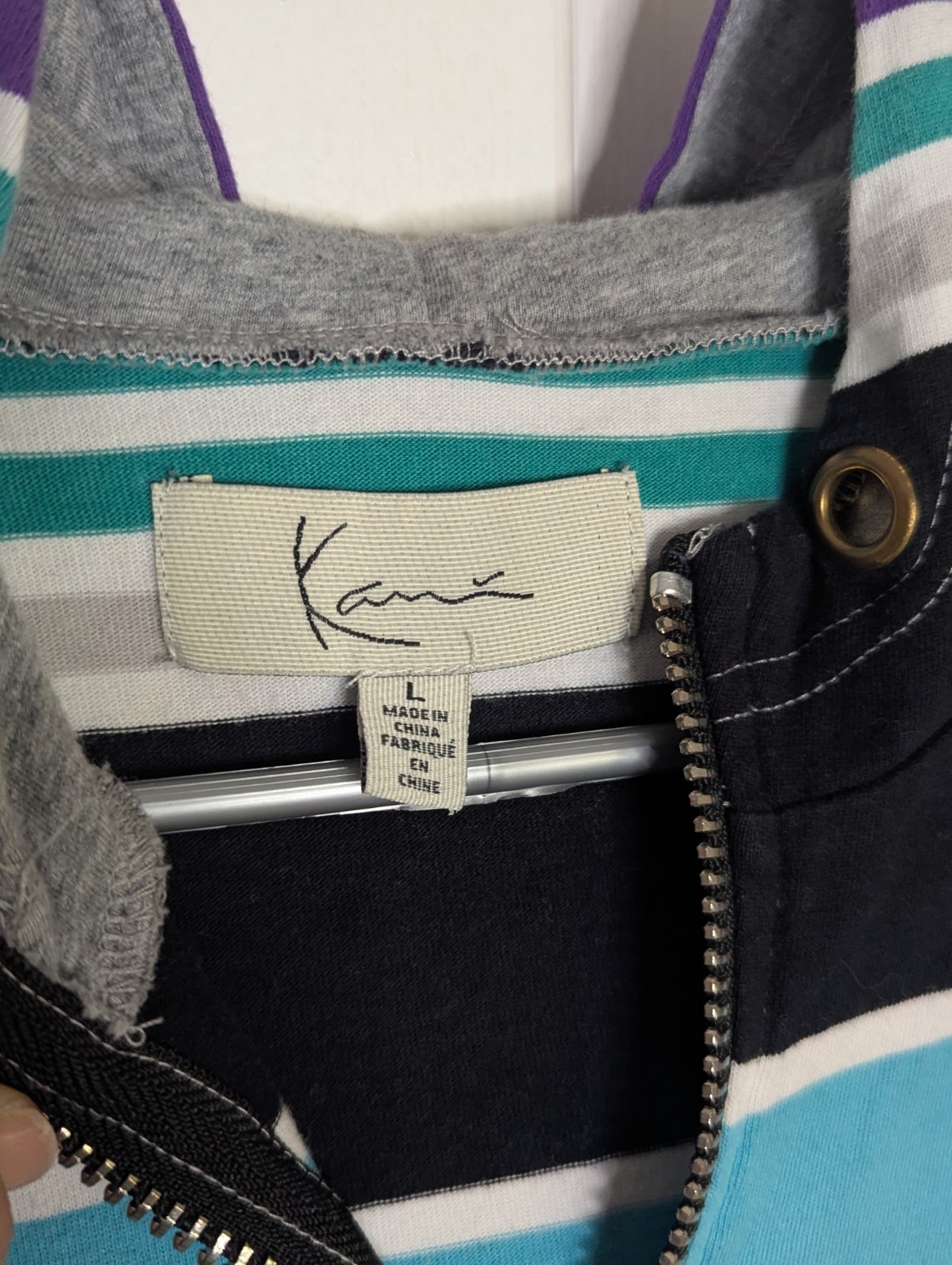 Kani size Large 80s style Surfer Stripe Kangaroo Pocket Cover Up Hooded T Shirt gallery