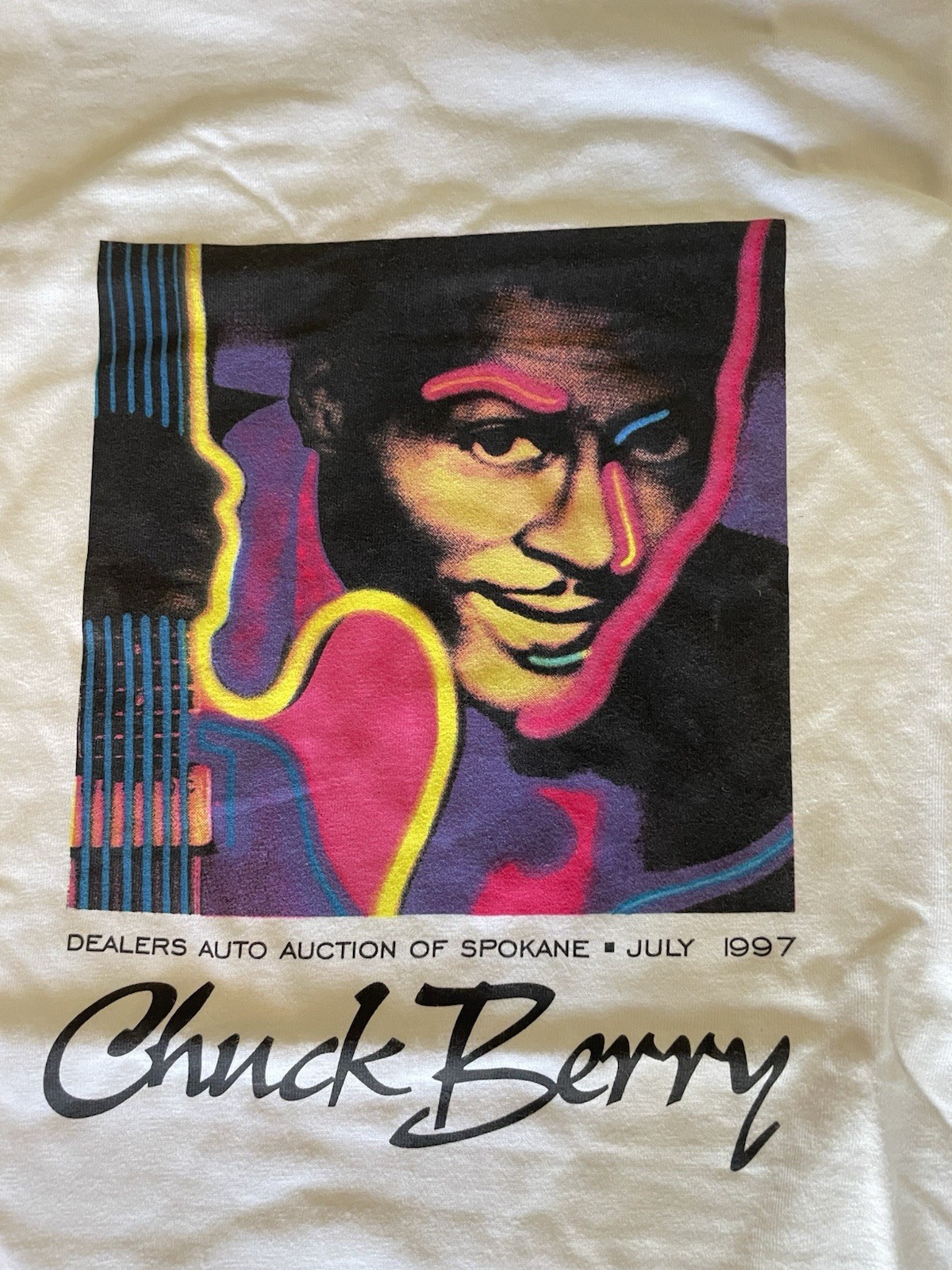 1997 Vintage-Hanes Men’s L White Cotton Preshrunk Crew Tee Chuck Berry Graphic gallery