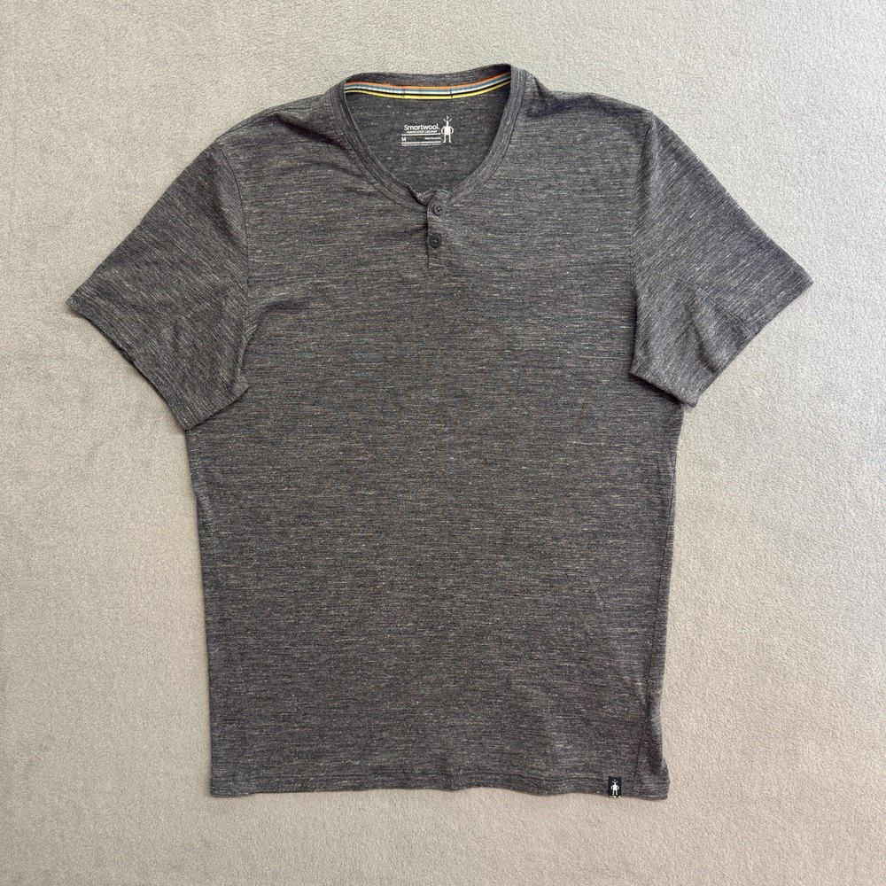 Smartwool T Shirt Medium Men’s Henley Short Sleeve Merino Wool Hemp Gray Outdoor