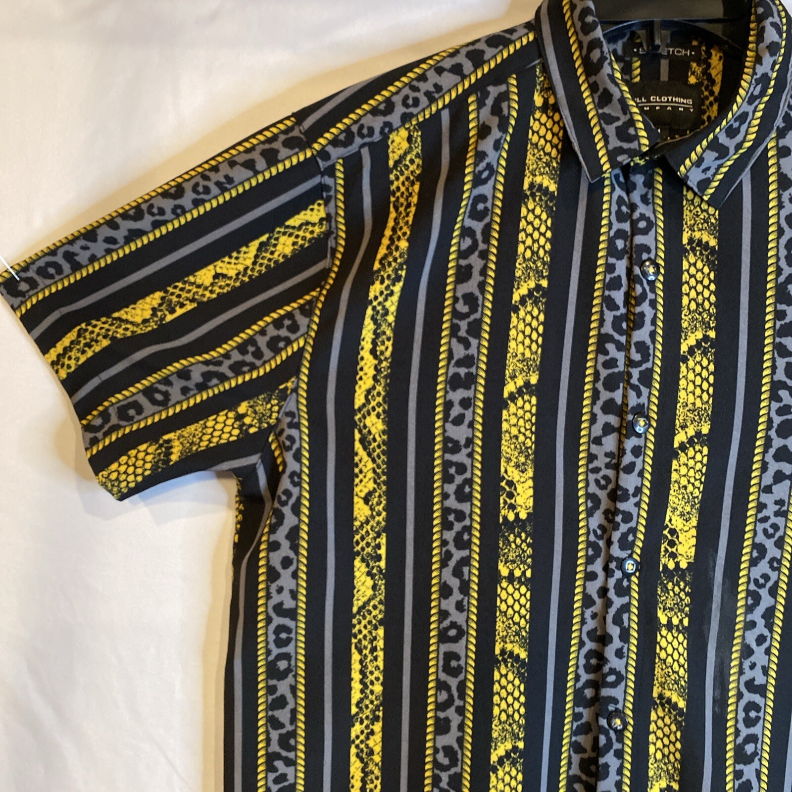Stretch Drill Clothing Animal Print Mens Dress Shirt Black Yellow Grey Size M gallery