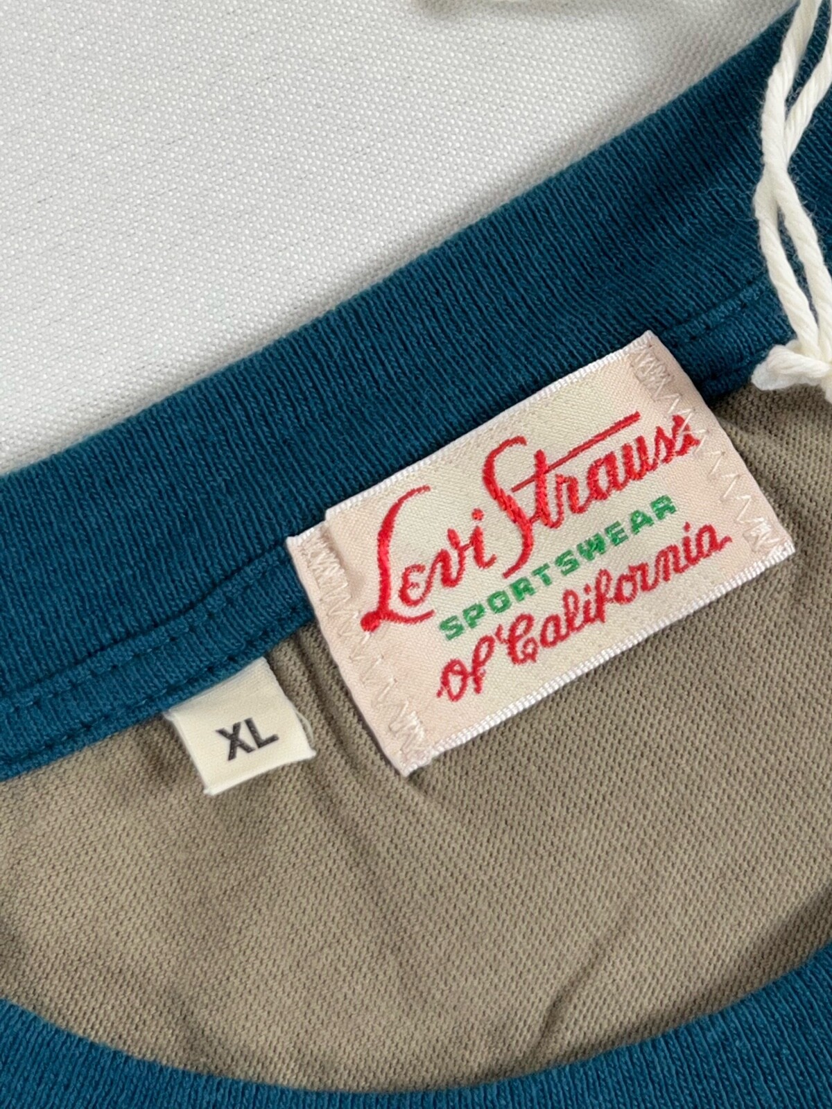 LEVIS VINTAGE CLOTHING LVC 1940’S SPLIT HEM T-SHIRT STRIPE BLUE/GRAY XL NWT gallery