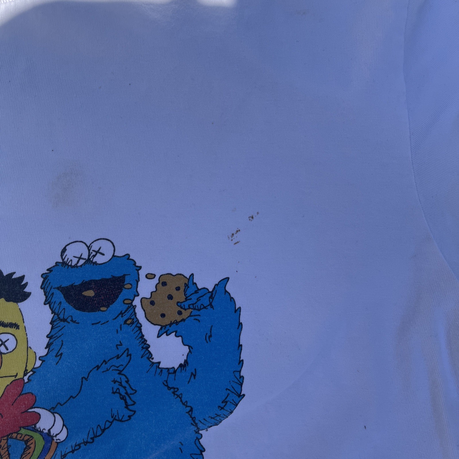 Uniqlo Kaws x Sesame Street Collection UT Graphic Tee 1 White Size XL Used gallery