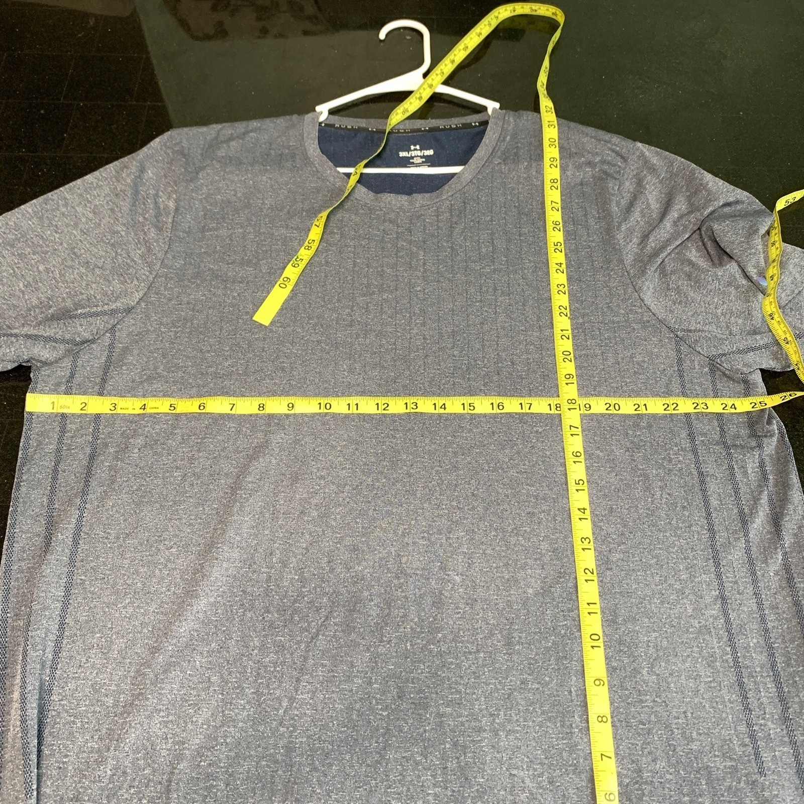 Under Armour Mens 3XL T-Shirt Rush Seamless Navy Blue Fitted Athletic Training gallery