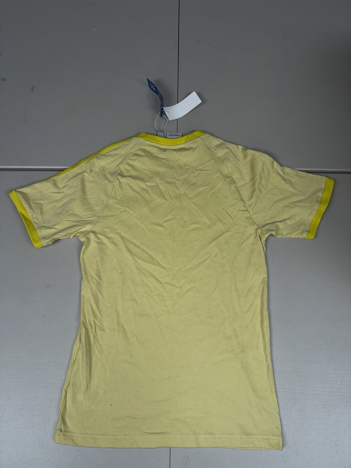 ADIDAS 3-Stripes California Tee Originals Powder Yellow JN7021 Pick Size NWT gallery