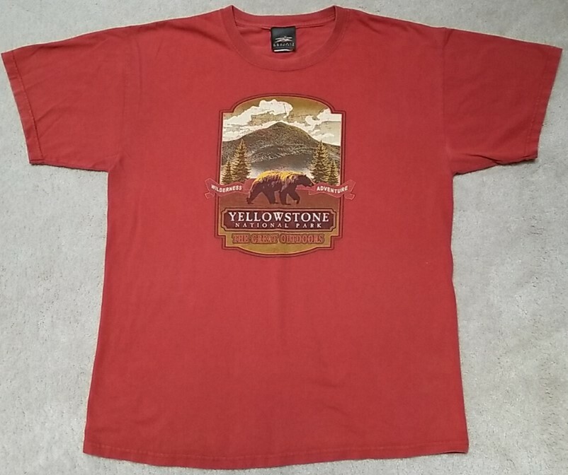 YELLOWSTONE NATIONAL PARK WIILDERNESS Prairie Mountain Rust T-Shirt Men’s Large
