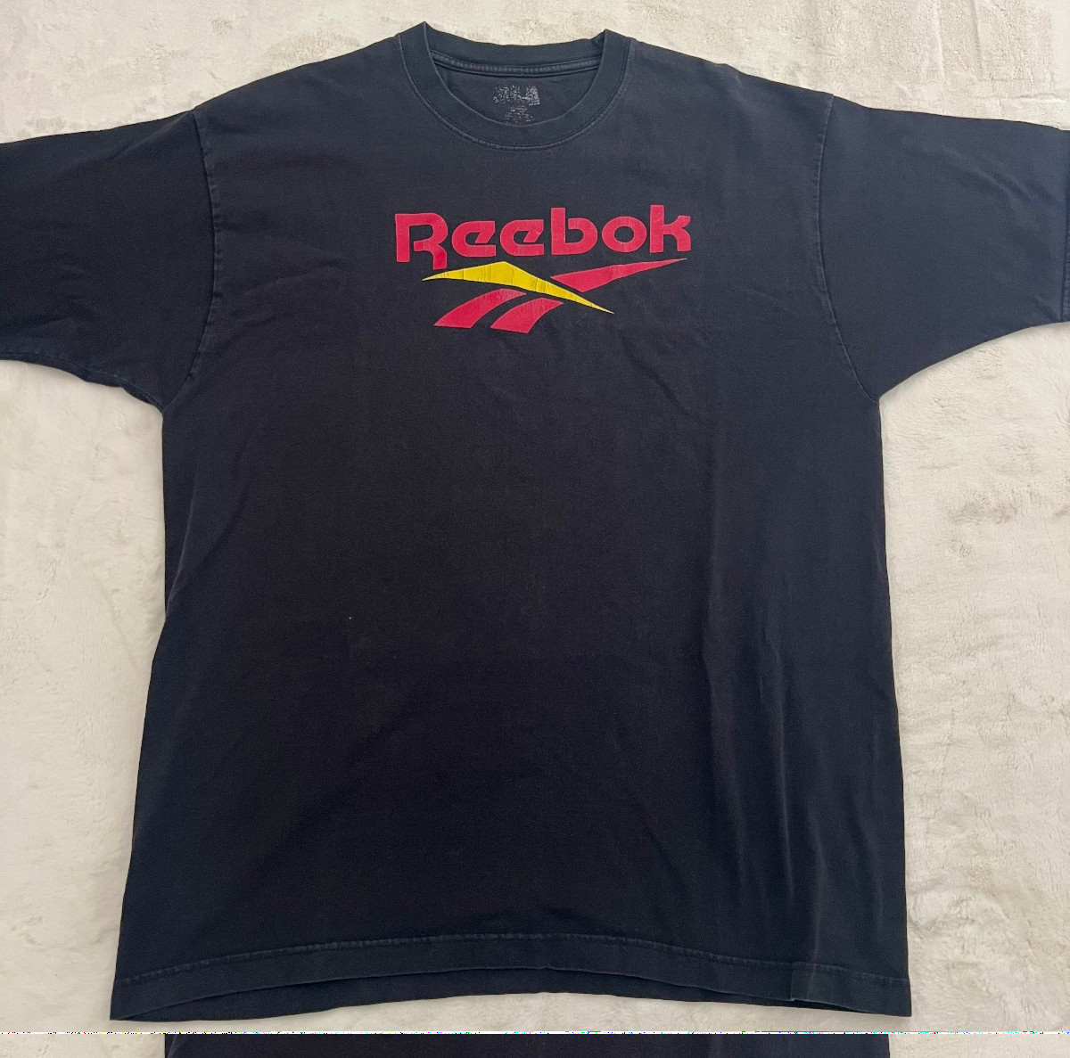 Reebok T Shirt Mens 2XL Black Red Vector Logo Short Sleeve Athletic Tee Shirt 2X gallery