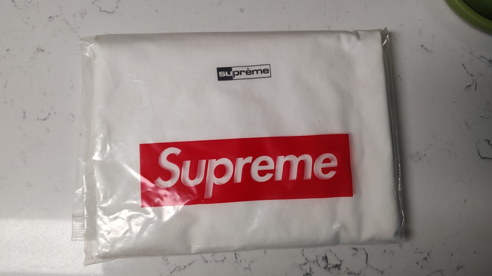 NEW Supreme Invert S/S Top Size Large White SS20 SS20KN95 Supreme New York 2020 gallery
