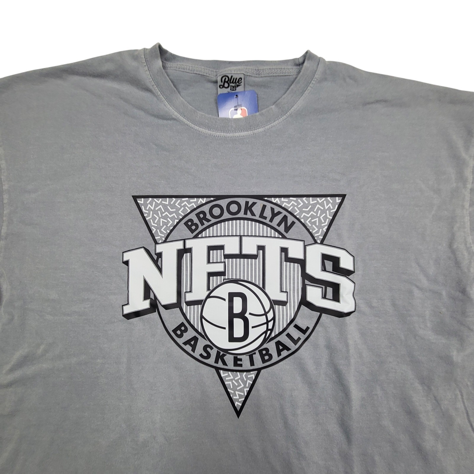 Brooklyn Nets Basketball NBA Mens Tee Shirt Gray XL Ringspun Fabric Blue 84 NWT gallery