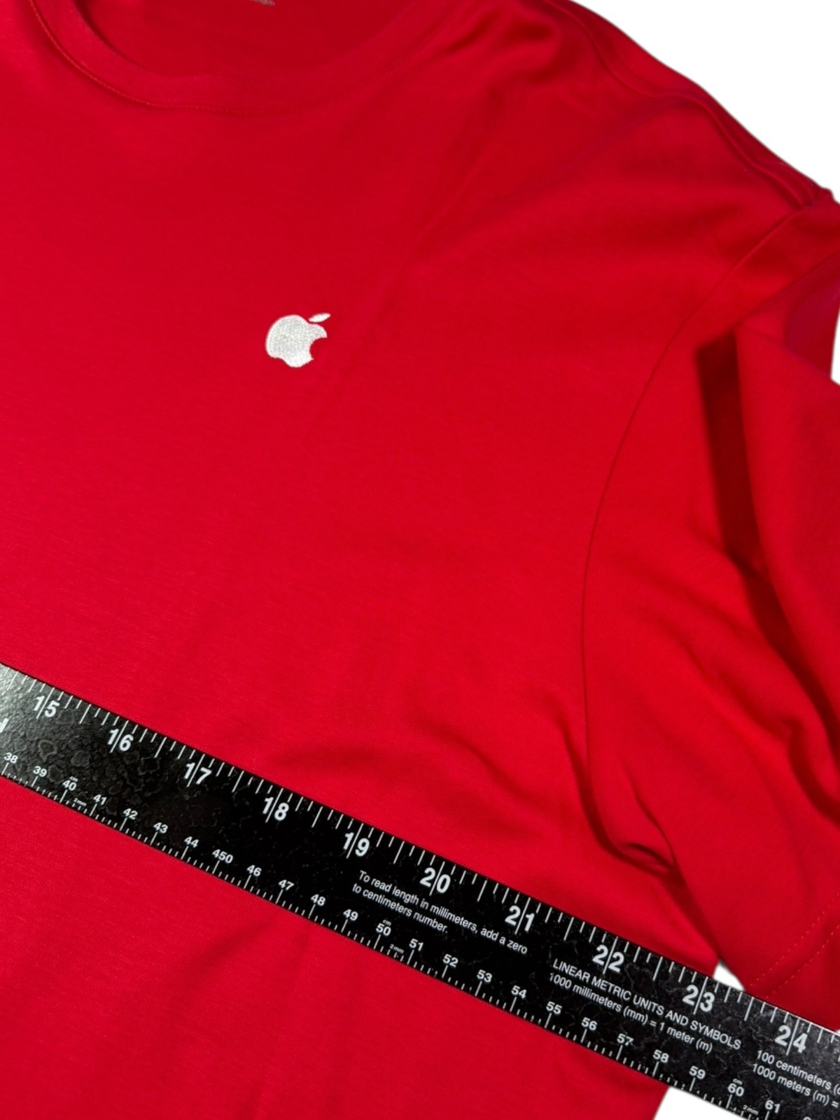 Apple Store Employee Mac Staff Uniform T Shirt Mens XL Red Embroidered Logo gallery