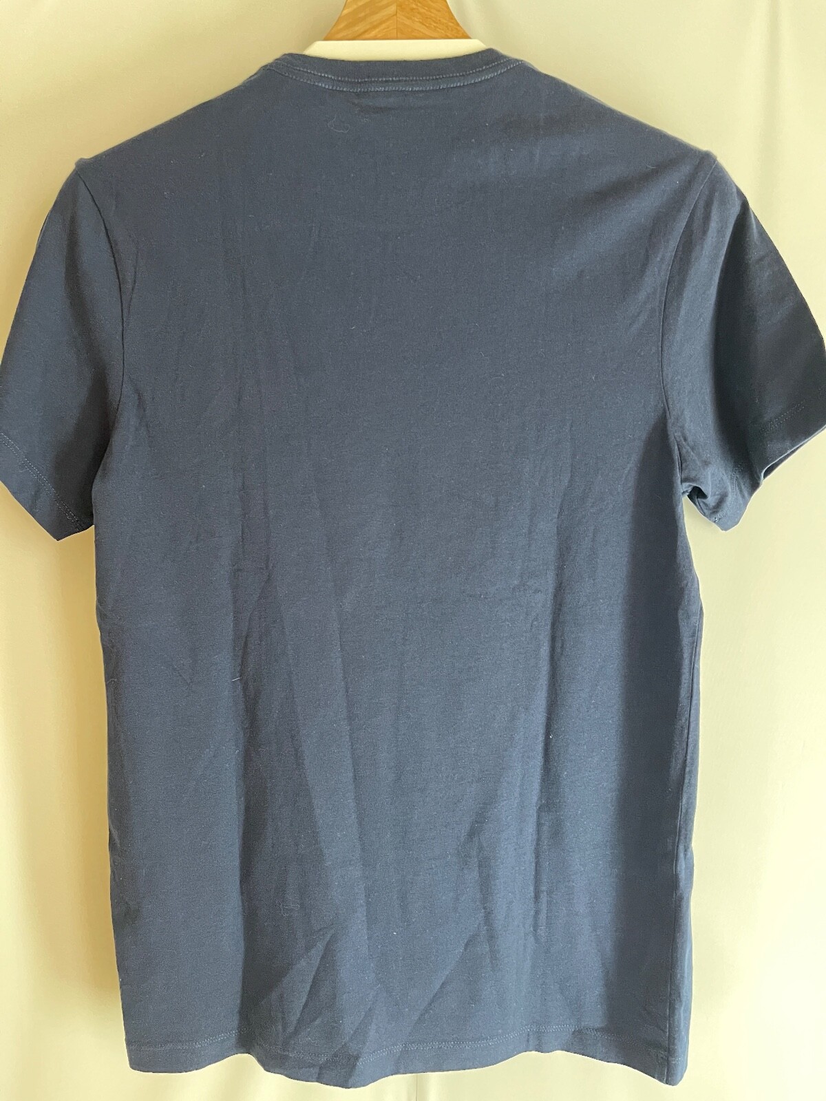 J.Crew NWT Mercantile Broken-in tattooed whale T-shirt Deep-Navy Size XS J0377 gallery