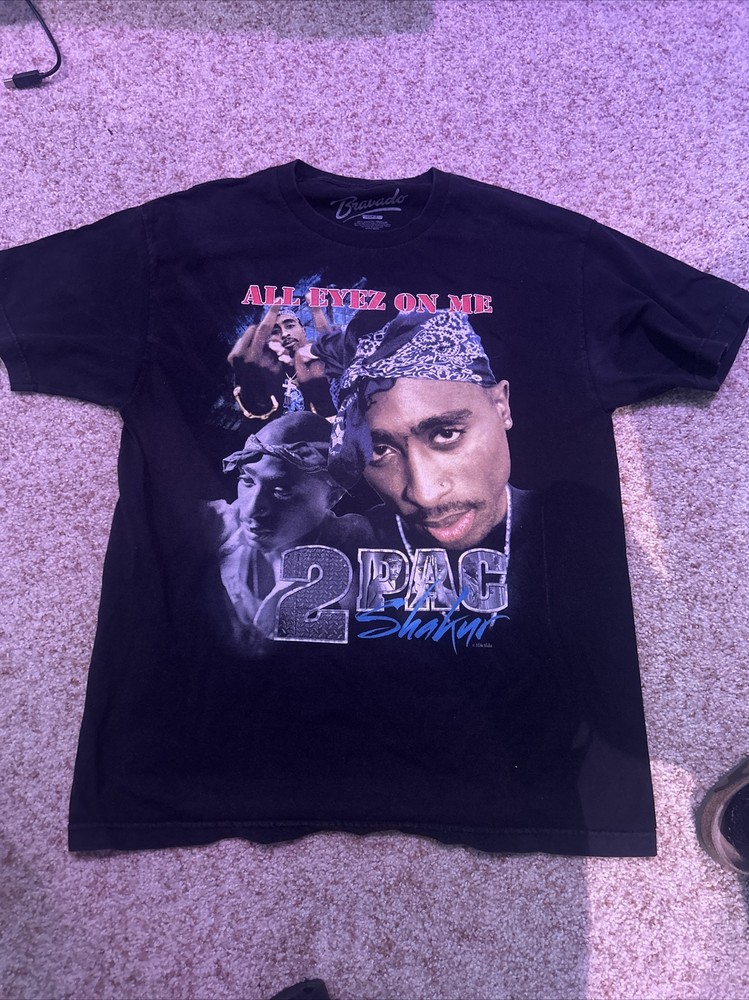 Tupac Shakur “All Eyez On Me” T shirt size Large Used. #Tupacshakur #Tupac