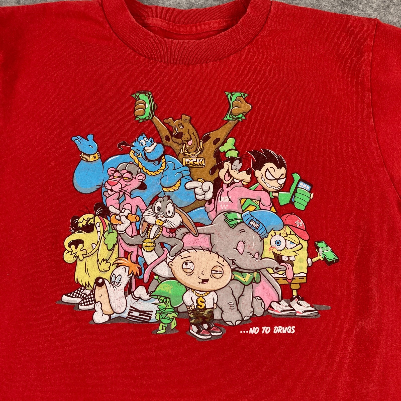 DGK Skateboards Say No To Drugs T Shirt Mens Small Cartoon Red Parody Family Guy gallery